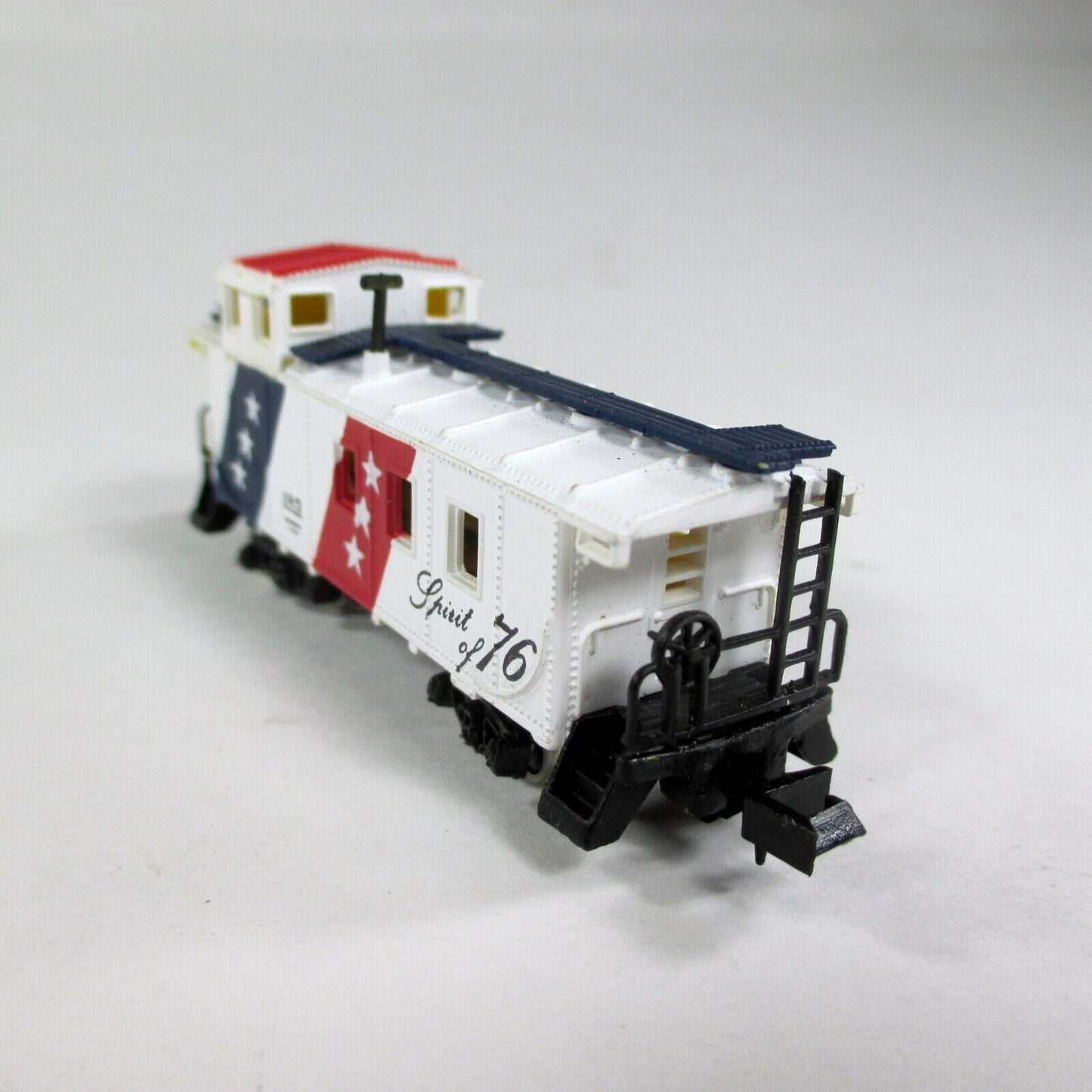 N Scale AMERICAN BICENTENNIAL ***Spirit of '76*** Cupola Caboose - Bachmann 5412