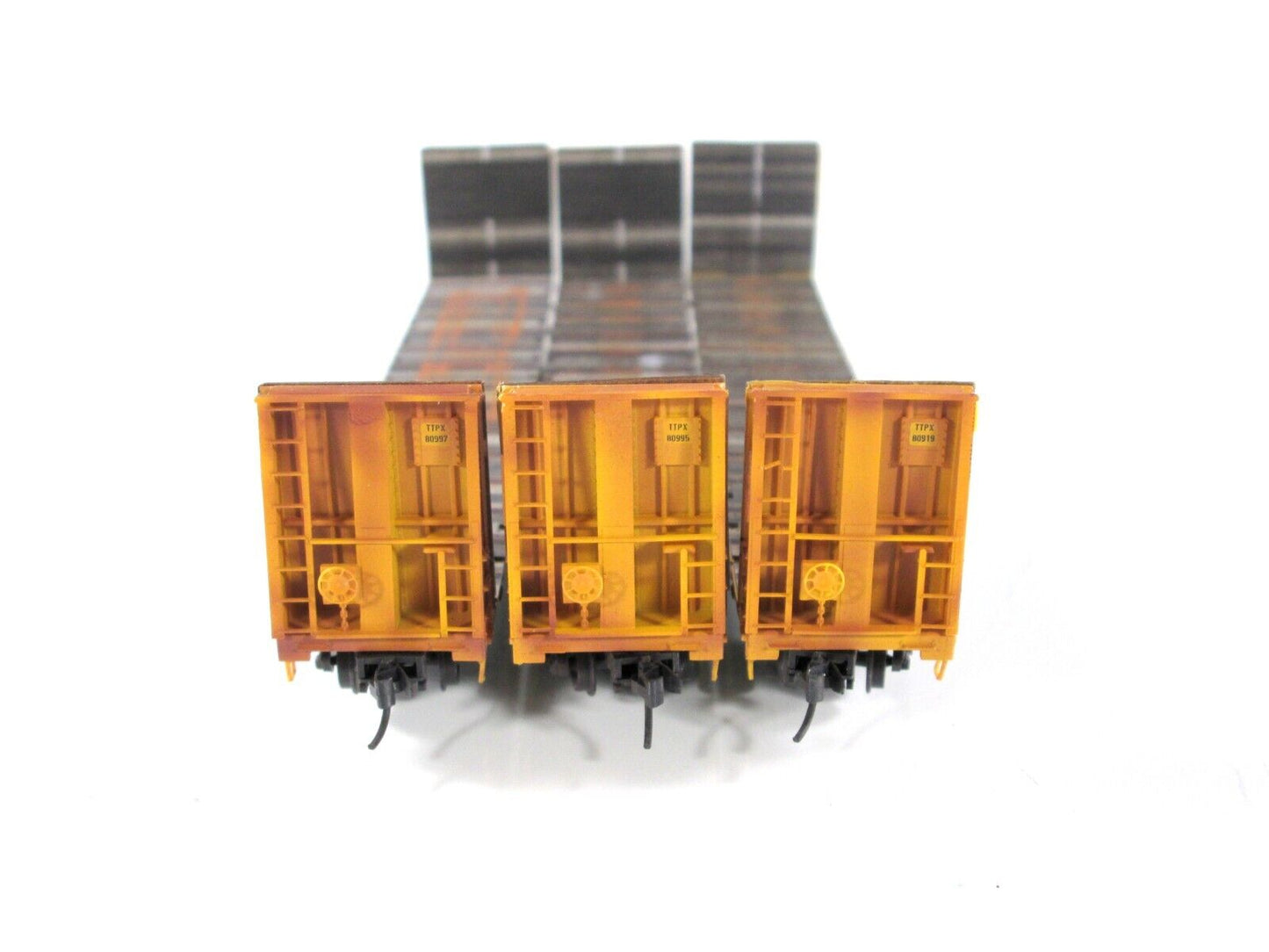 N Scale TTX WEATHERED 61' Bulkhead Flat Car 3-Pack Set - Micro Trains 993 05 560