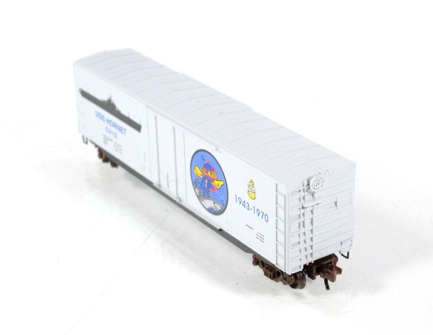 N Scale **USS HORNET** US Navy Aircraft Carrier Box Car -- Micro Trains 03800402