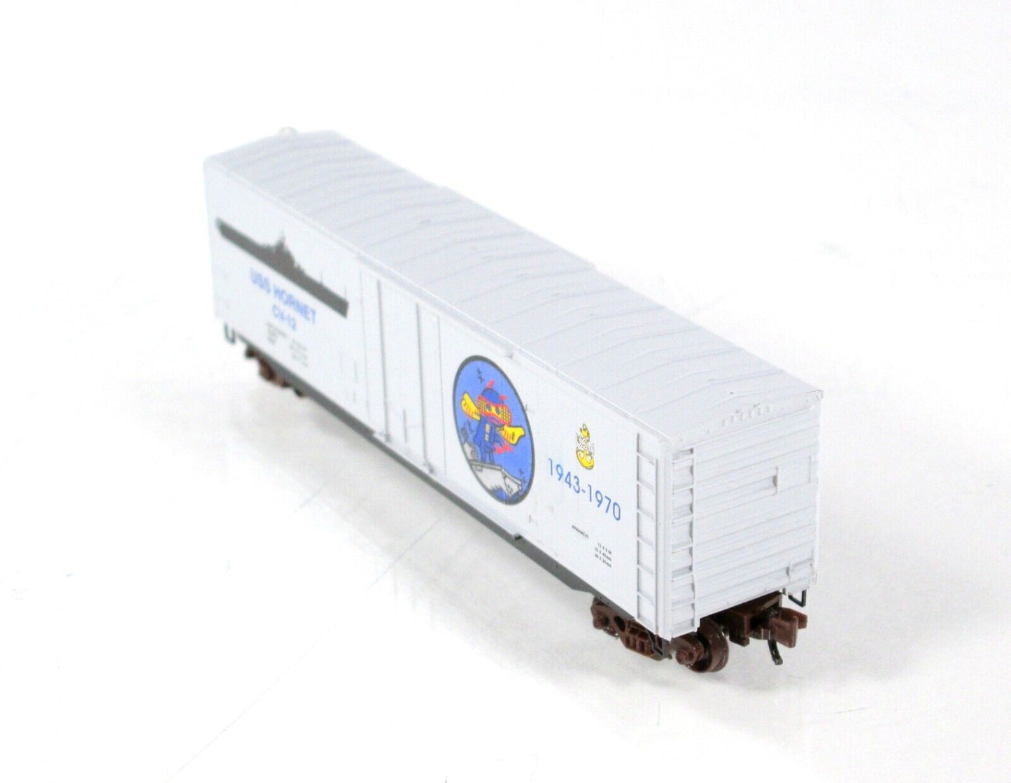 N Scale **USS HORNET** US Navy Aircraft Carrier Box Car -- Micro Trains 03800402