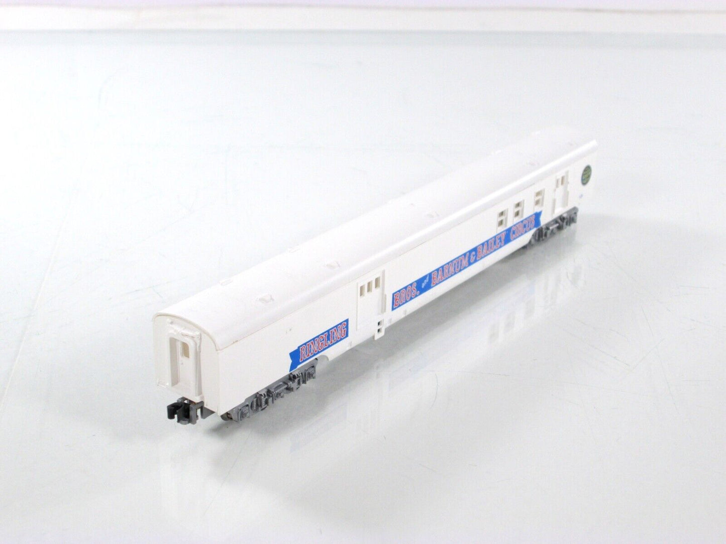 N Scale ***RINGLING Bros*** CIRCUS Animal Supply Car #131 -Micro Trains 99300053