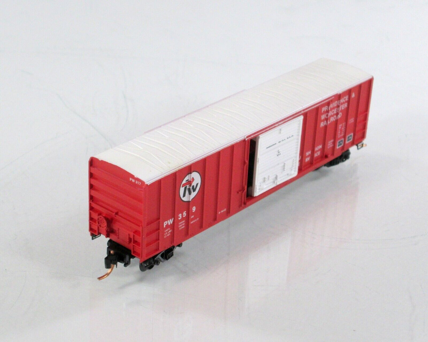 N Scale **PROVIDENCE WORCESTER** Box Car Set - Premiere Editions 2657, MTL *RARE