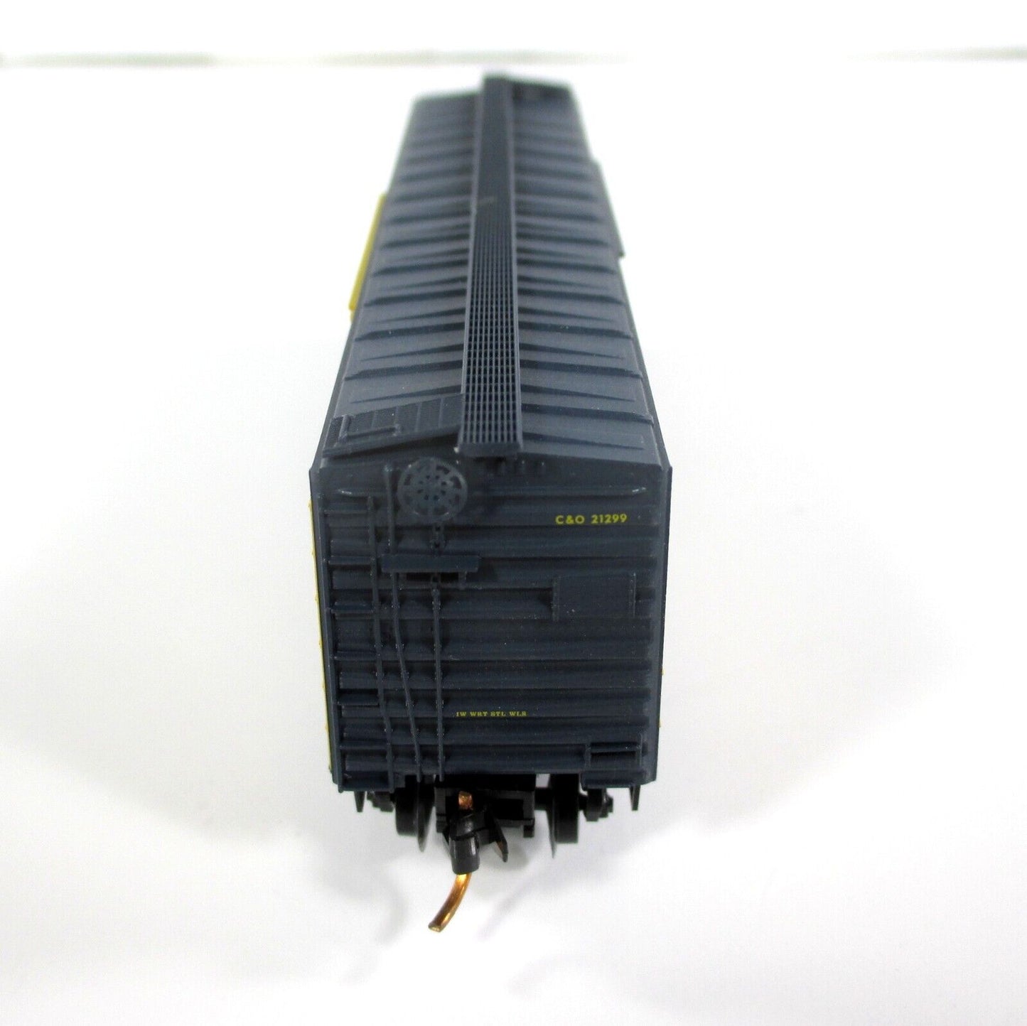 N Scale CHESAPEAKE OHIO, CHESSIE KITTEN Box Car C&O 21299 -Micro Trains 03100072