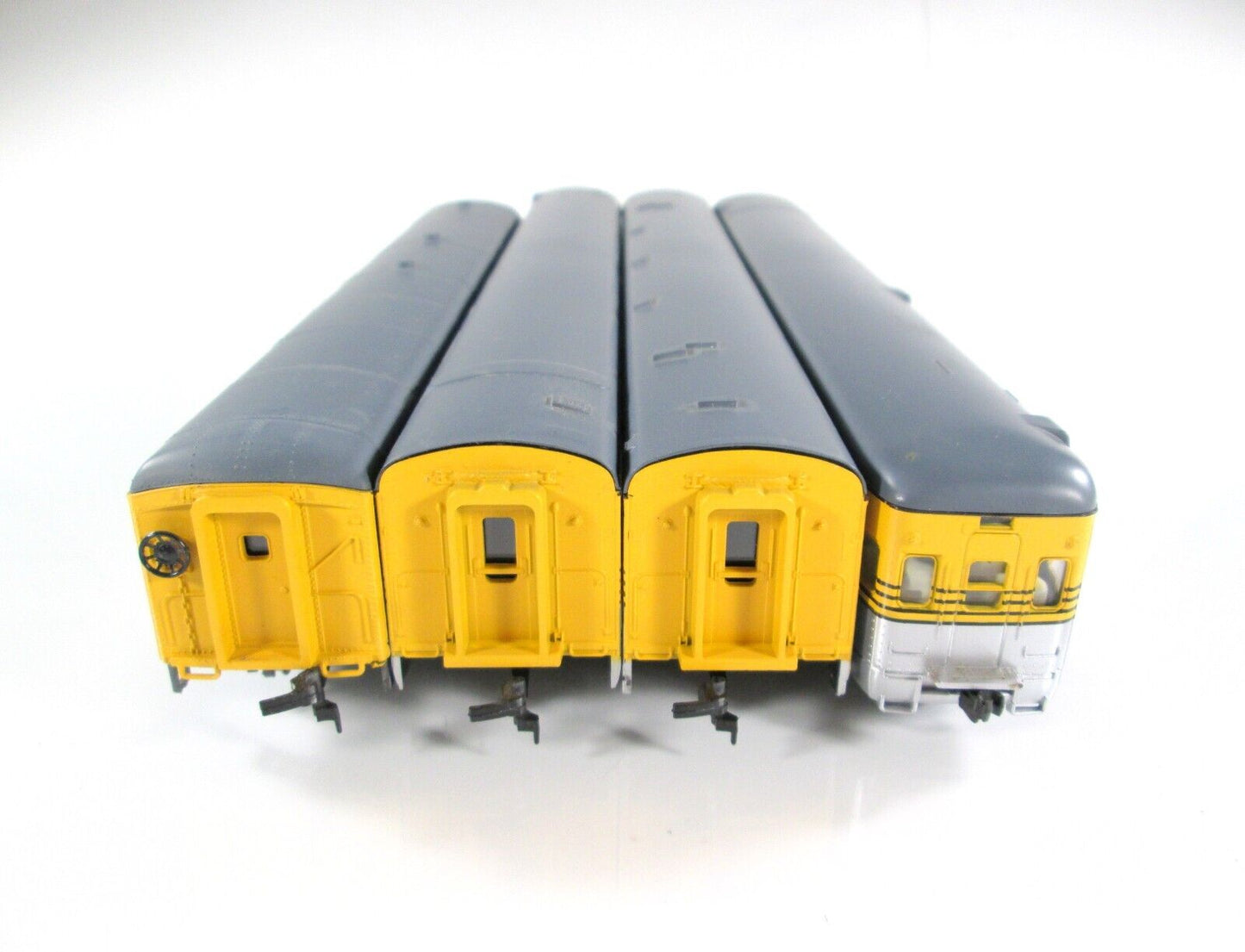 HO Scale DENVER RIO GRANDE 1930s Lightweight Passenger 4-Car Set, Rivarossi 6937