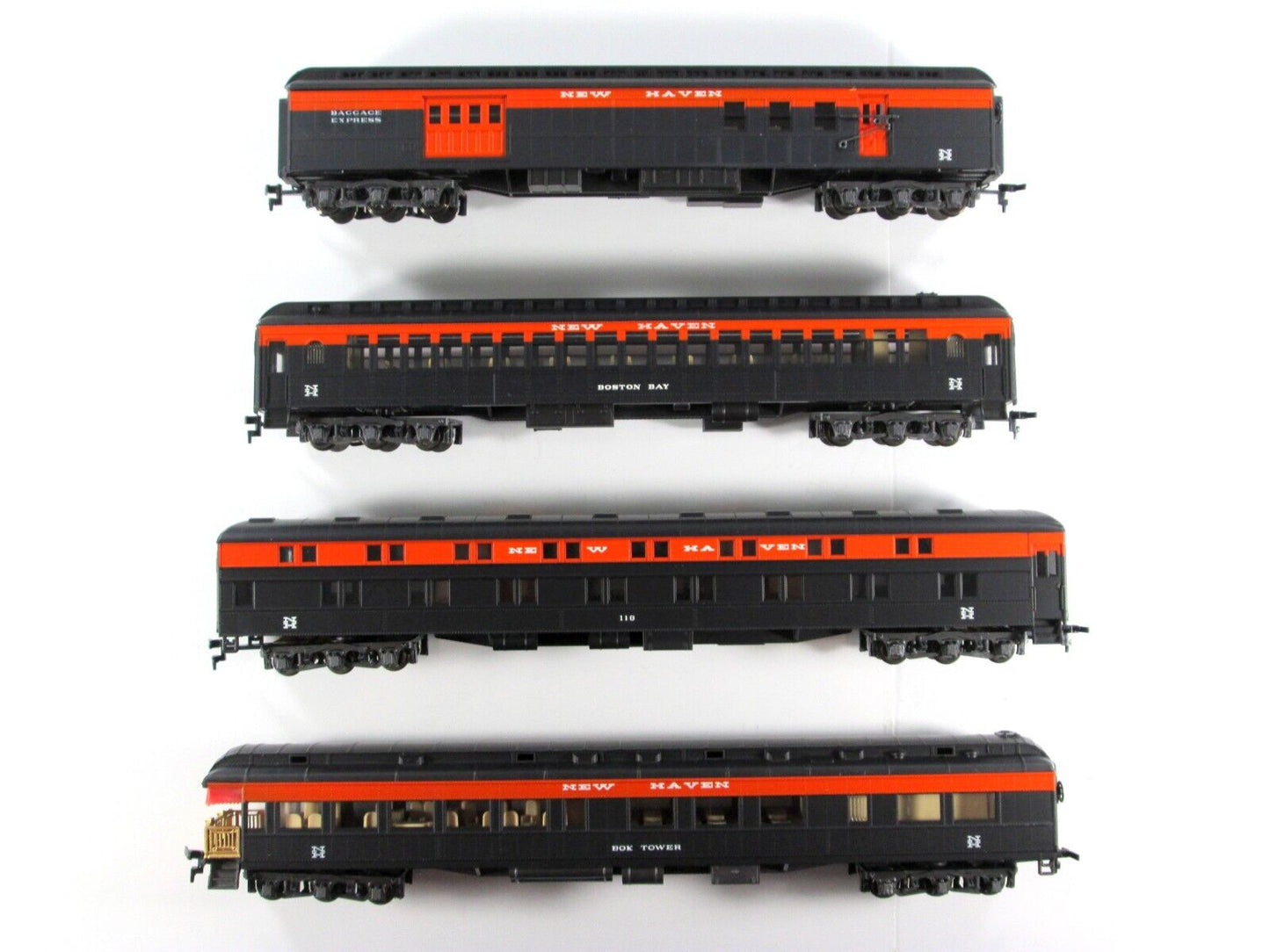 HO Scale **NEW HAVEN** 1920s Heavyweight Passenger 4-Car Set B -- Rivarossi 6889