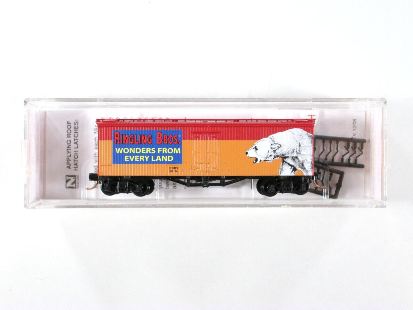 N Scale ***RINGLING CIRCUS*** Polar Bear Box Car #20151 -- Micro Trains 05800100