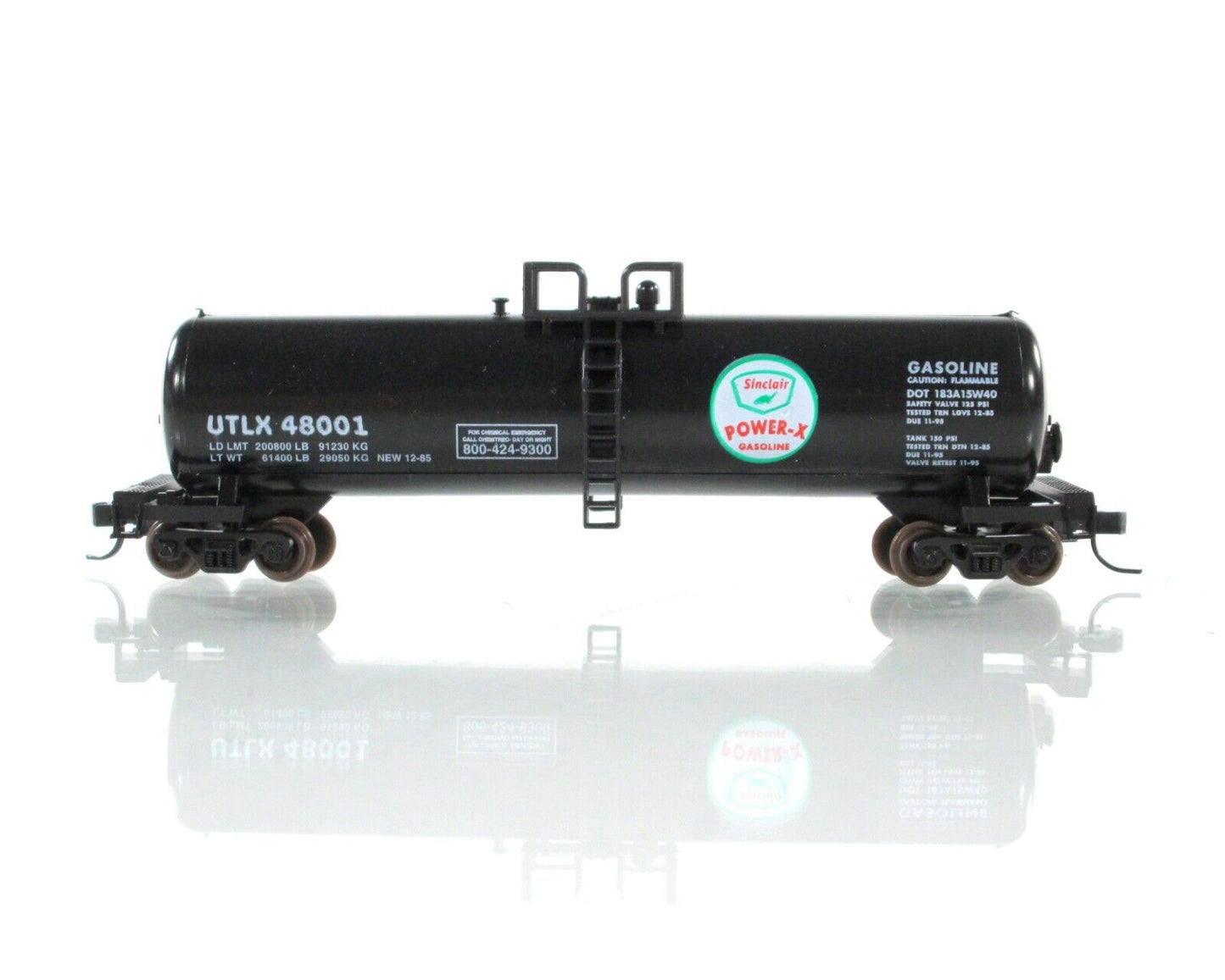 N Scale **SINCLAIR** 50' Tanker Set - Premiere Editions, Intermountain 2656 RARE