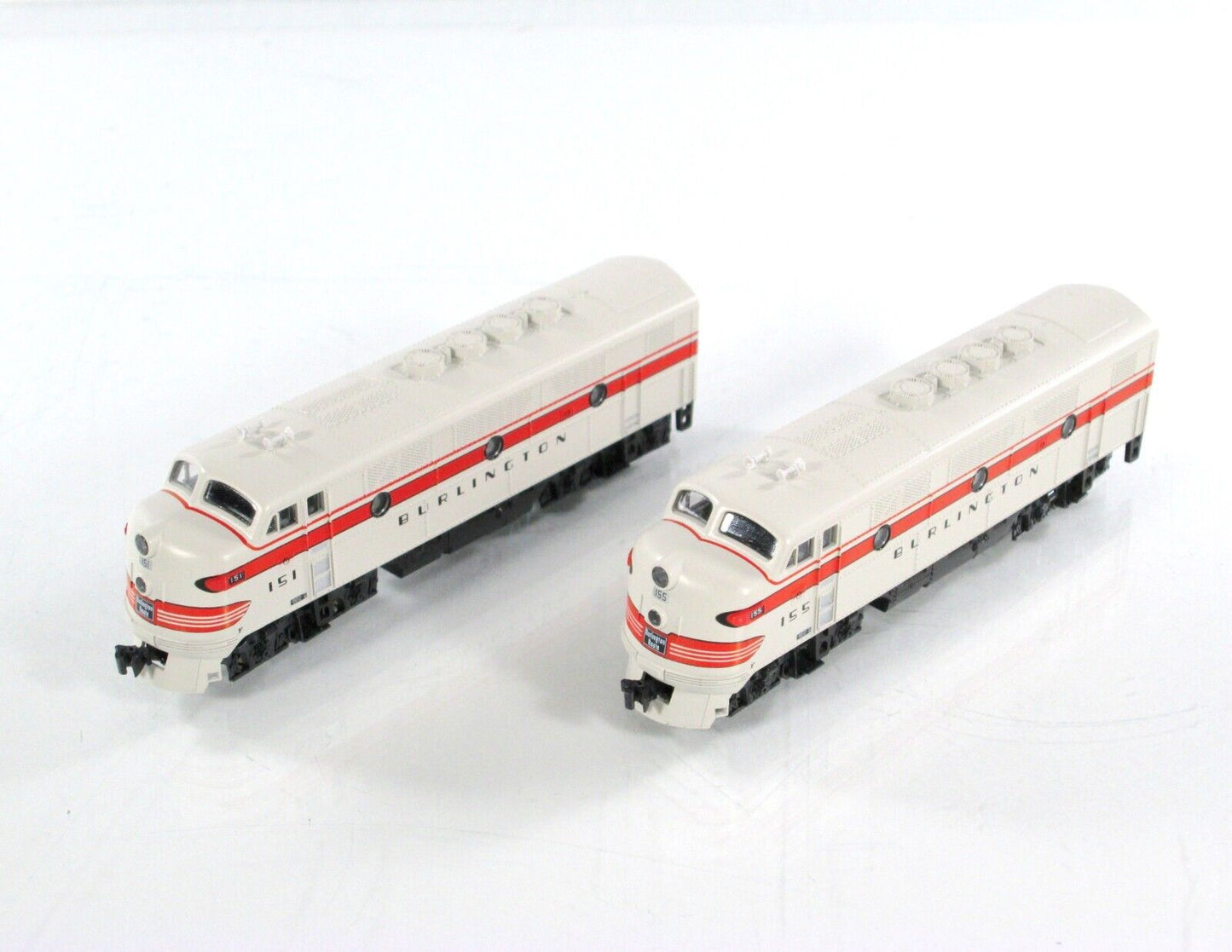 N Scale **CHICAGO BURLINGTON QUINCY** F2A Locomotive Set - Kato 106-0202 DCC Rdy
