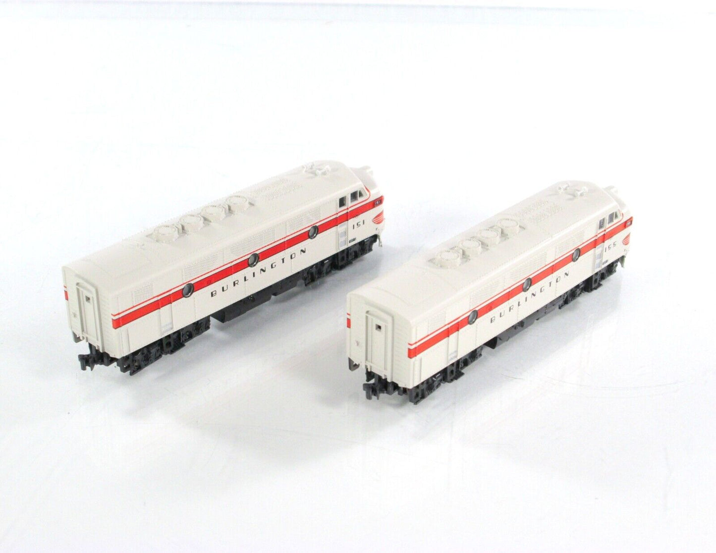 N Scale **CHICAGO BURLINGTON QUINCY** F2A Locomotive Set - Kato 106-0202 DCC Rdy