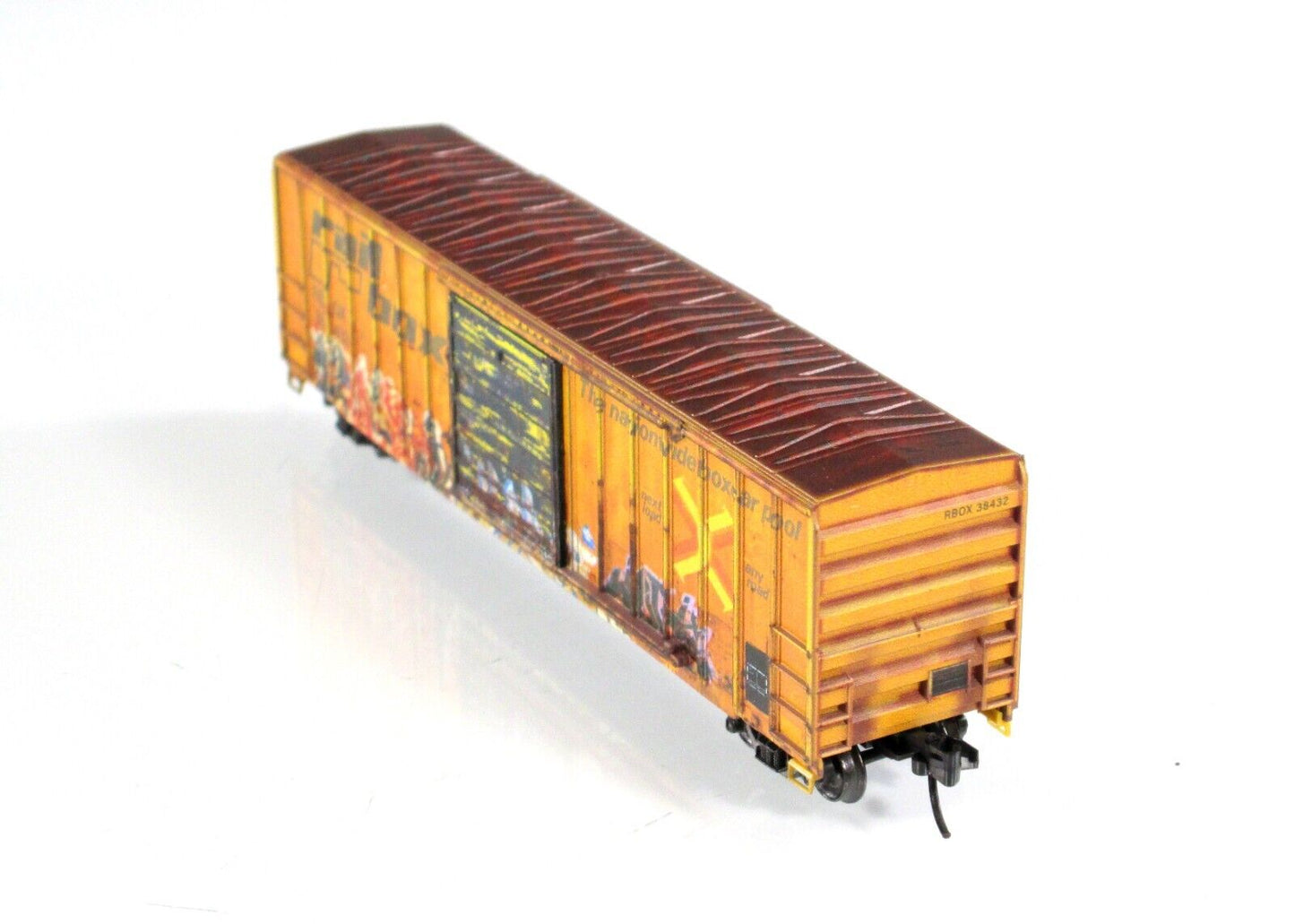 N Scale RAILBOX  **Tell A Joke Day**  GRAFFITI Box Car - Micro Trains 02545013