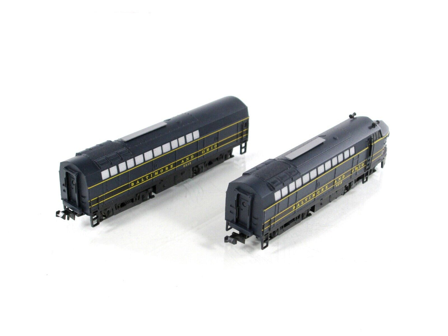 N Scale ***B&O*** RF-16 Sharknose AB #4213,5213 - E-R Models 040-7308-1, DCC Rdy