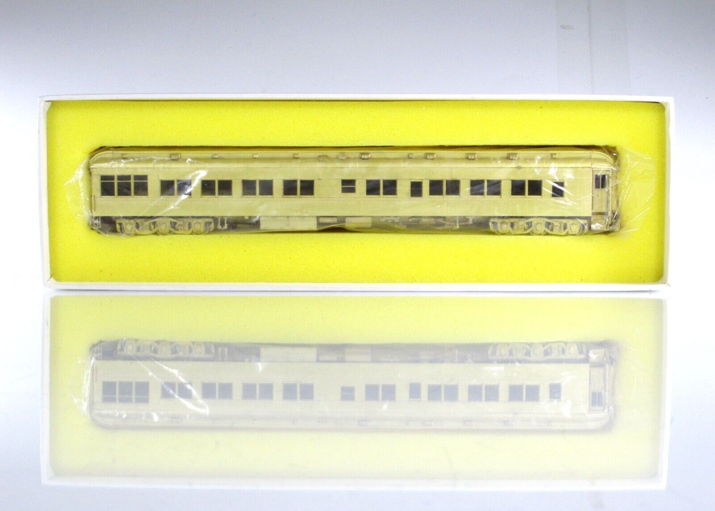 HO Scale BRASS *SOLARIUM OBSERVATION* PULLMAN 3975C - ORIENTAL-DAEKI 01000 *Read