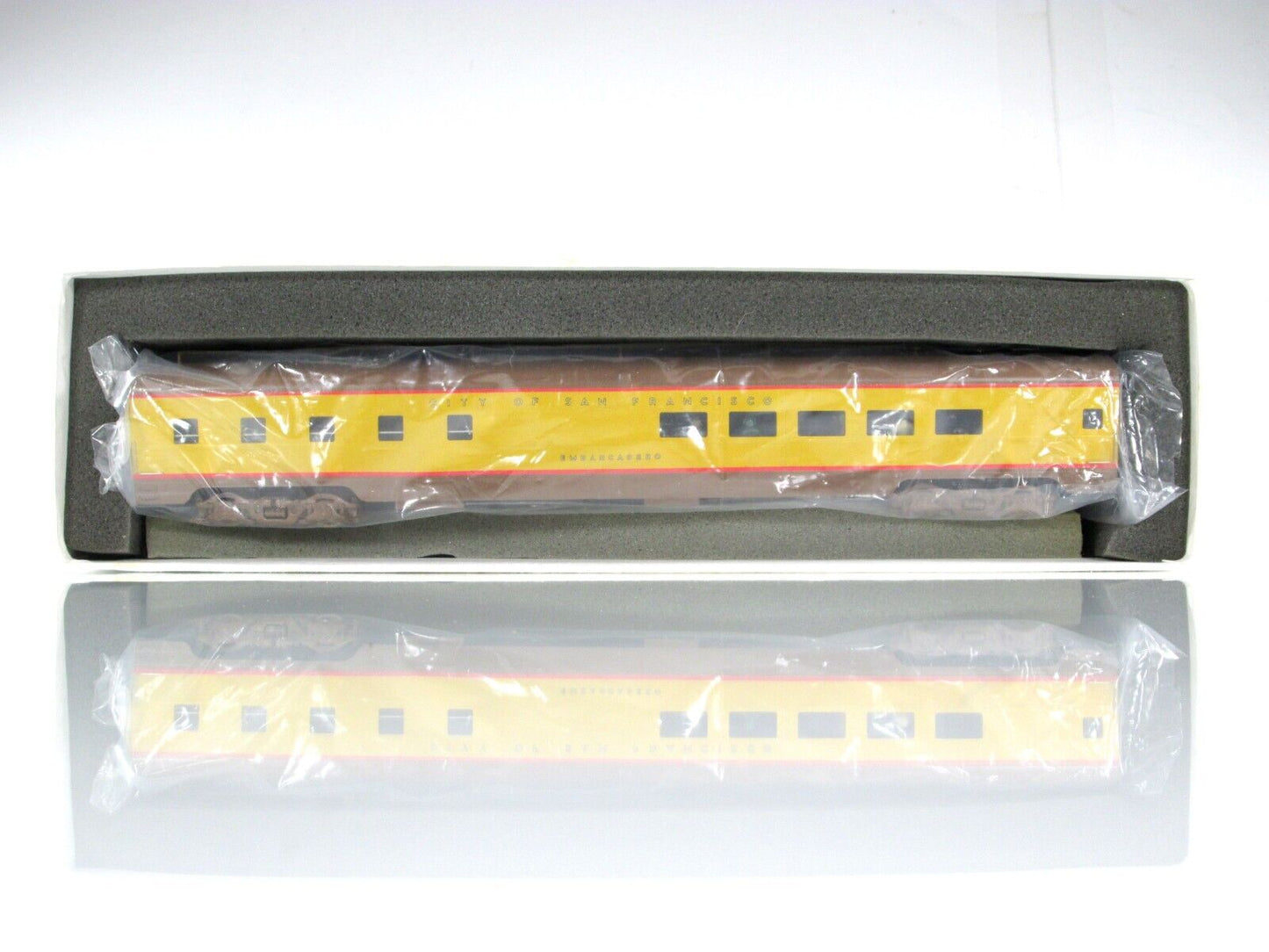 HO Scale BRASS City Of San Francisco *Embarcadero* Dorm-Lounge - The COACH YARD