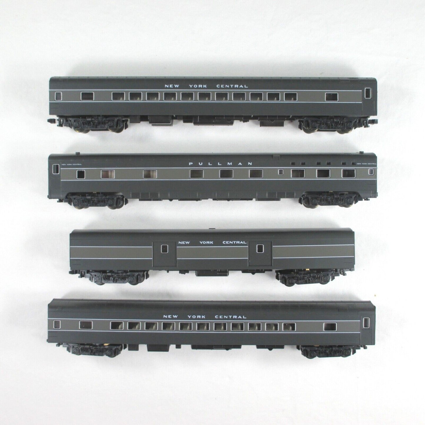 N Scale **NEW YORK CENTRAL** Smoothside Passenger Car 4-Pack Set -- Kato 106-023