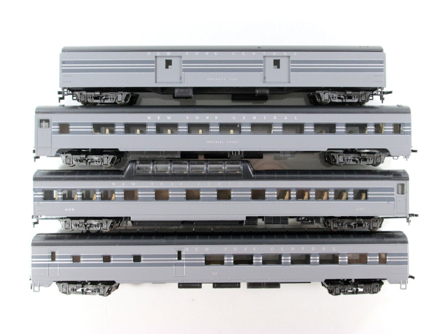 HO Scale ***NEW YORK CENTRAL*** 1930s Gray Passenger 4-Set A --- Rivarossi R6946