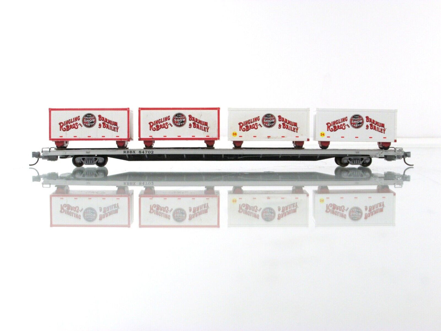 N Scale **RINGLING** Circus Wagons, 89' Flat Car #84702 -  Micro Trains 99301140