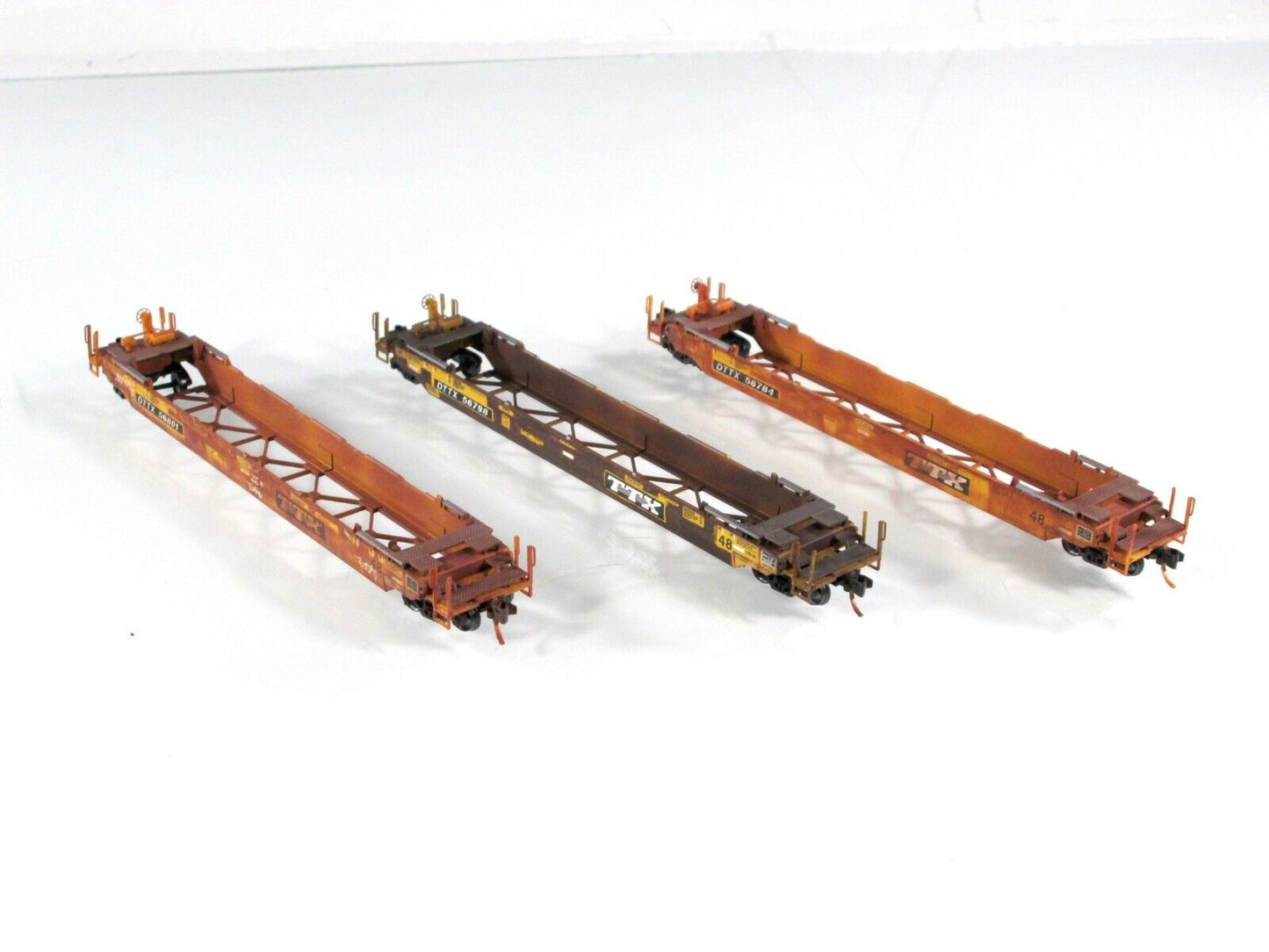 N Scale **TRAILER TRAIN** Weathered Well Car 3-Pack Set -- Micro Trains 99305450