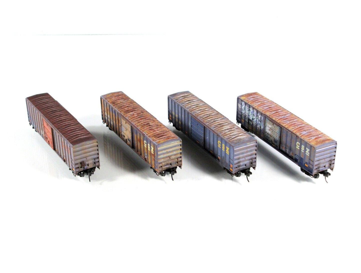 N Scale *CSX* Weathered & Graffiti 50' Box Car 4-Pack Set -Micro Trains 99305980