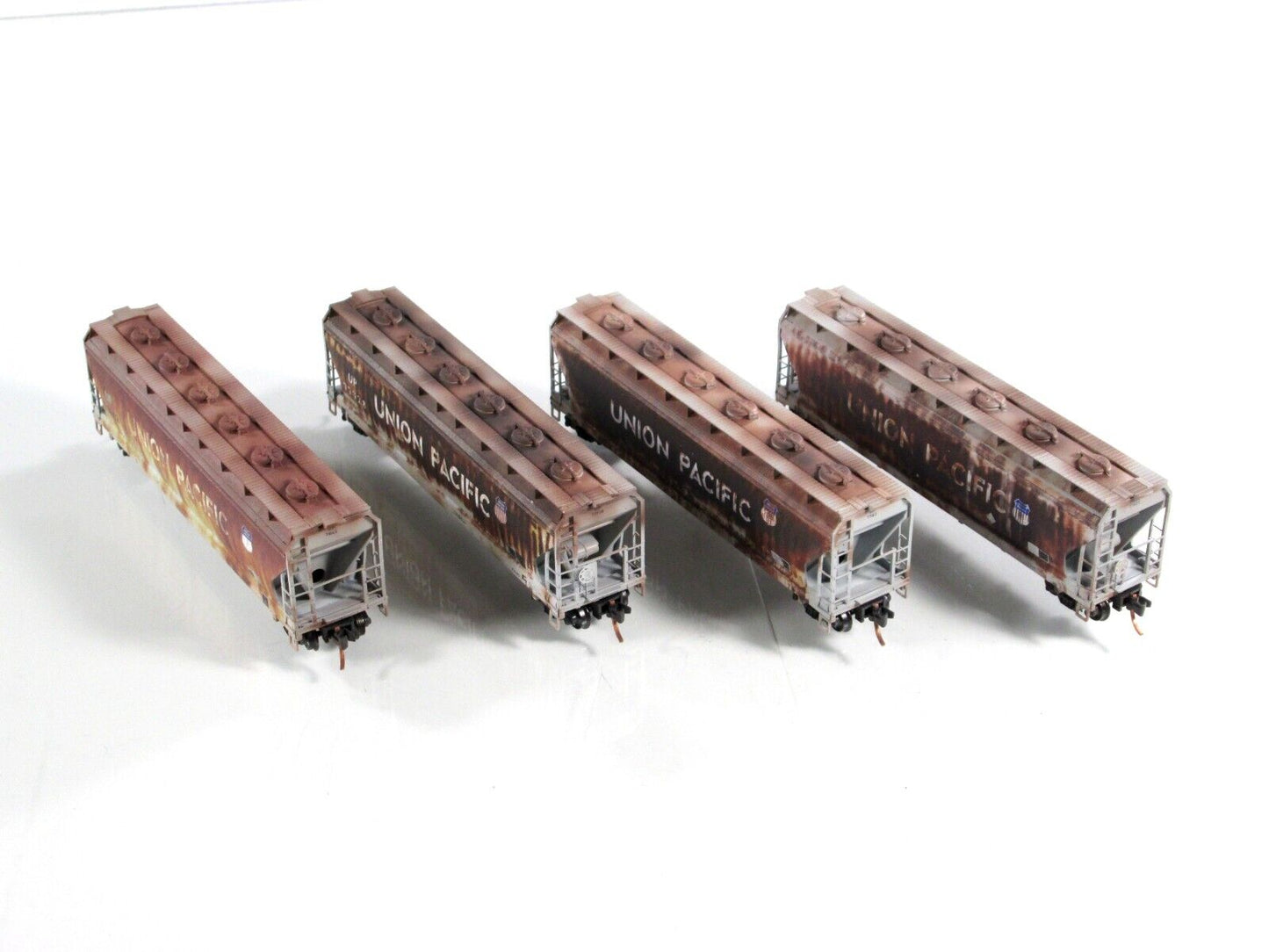 N Scale **UNION PACIFIC** Weathered Hopper 4-Set -- Micro Trains & PWRS 99305390
