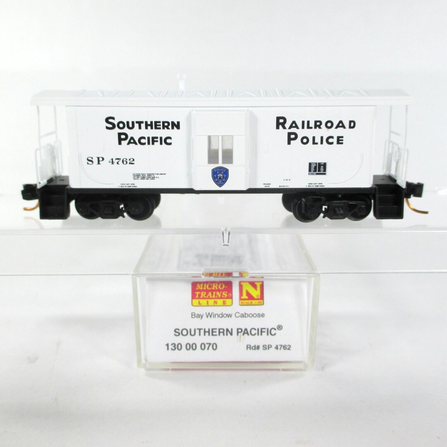 N Scale *SOUTHERN PACIFIC Railroad POLICE* Caboose #4762 - Micro Trains 13000070