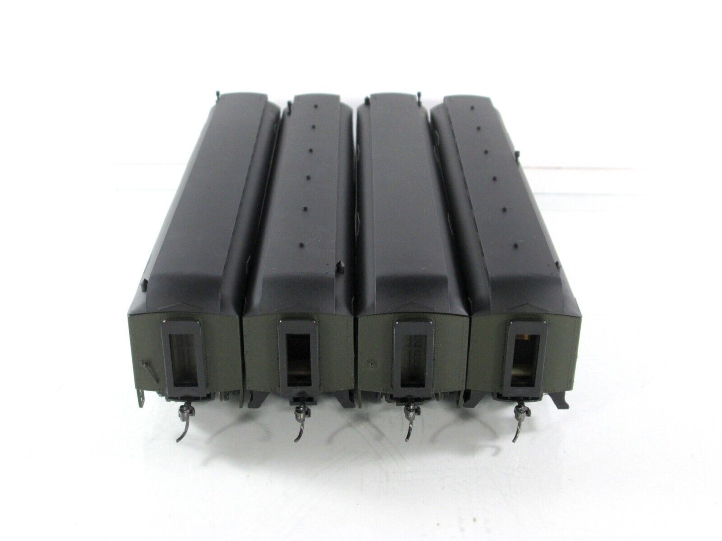 HO Scale ***CHICAGO NW*** 60' Passenger Set -- Rivarossi RT600224, Knuckle Cplrs