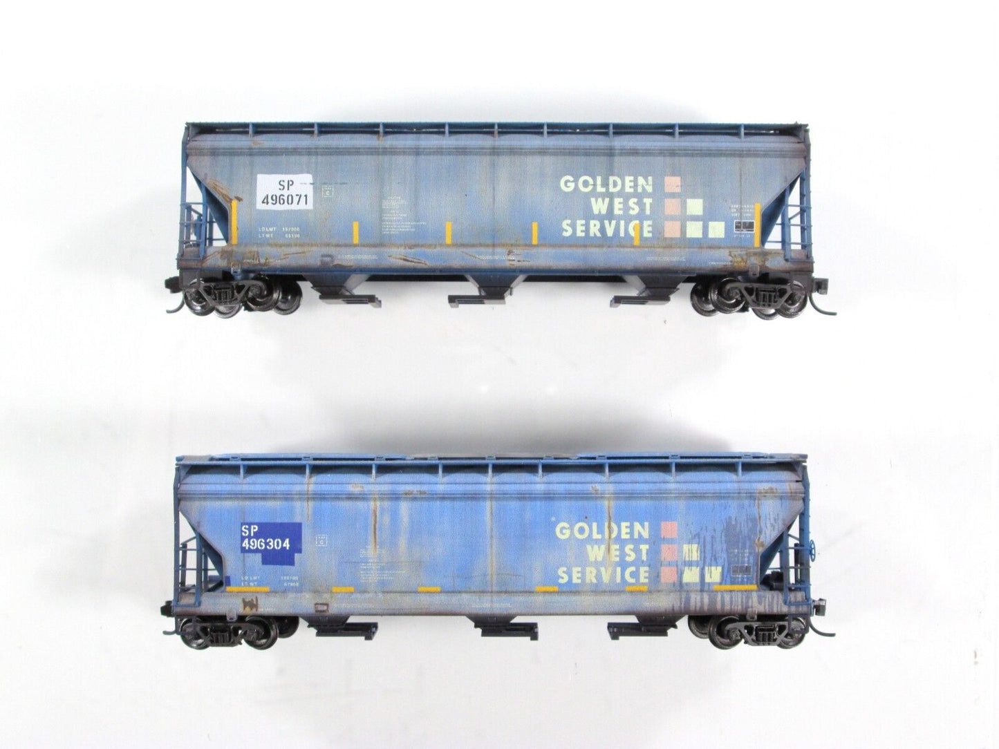 N Scale **SP Ex-GOLDEN WEST** Weathered 3-Bay Hopper Set - Micro Trains 99305970