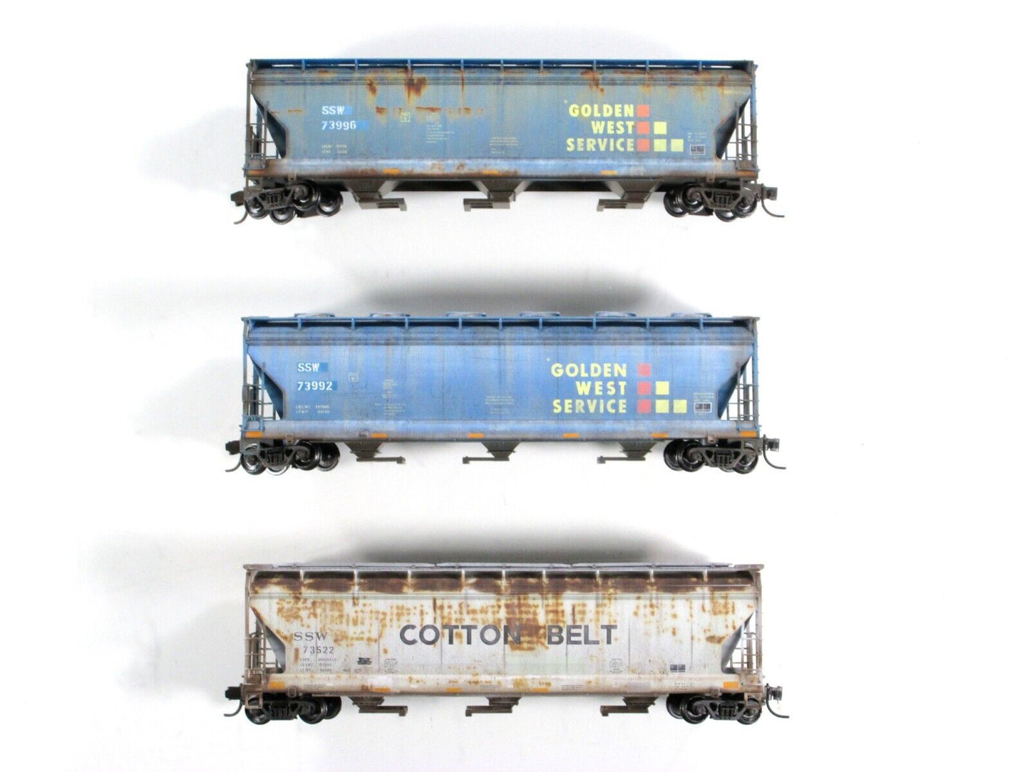 N Scale **COTTON BELT, GOLDEN WEST** Weathered Hopper Set -Micro Trains 98305029