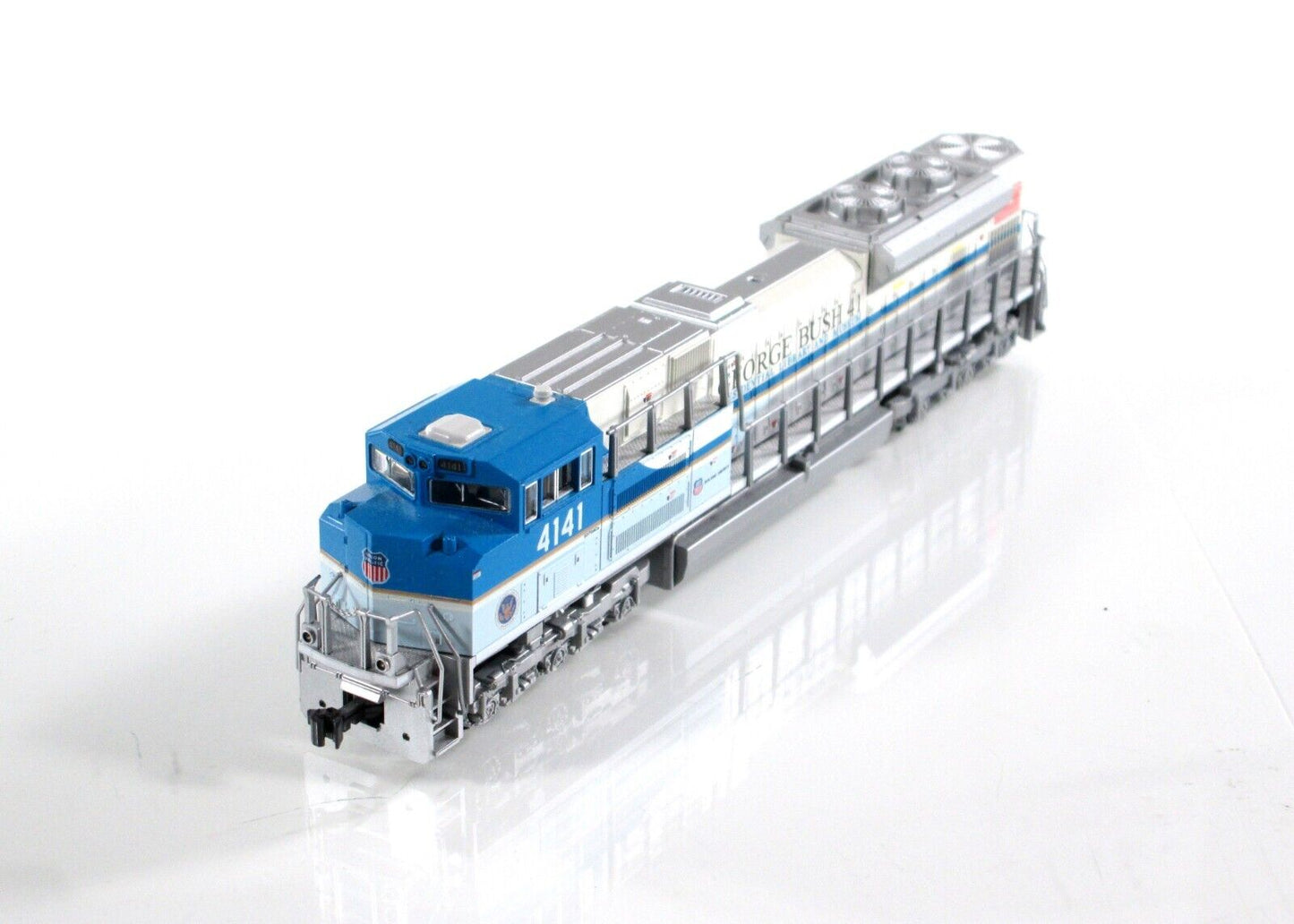 N Scale **GEORGE BUSH** SD70ACe Diesel Locomotive 4141 -Kato 176-8411, DCC Ready