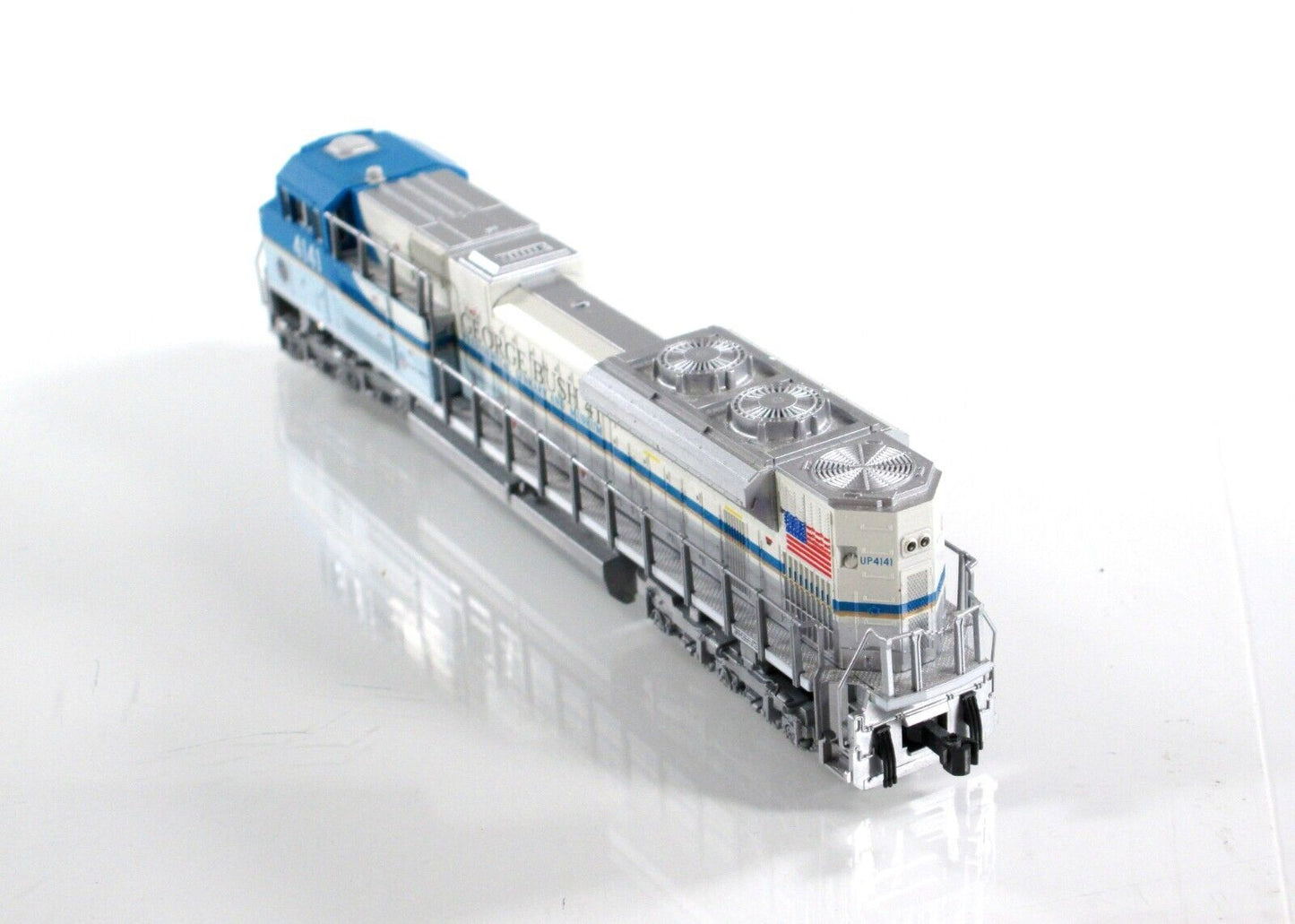 N Scale **GEORGE BUSH** SD70ACe Diesel Locomotive 4141 -Kato 176-8411, DCC Ready