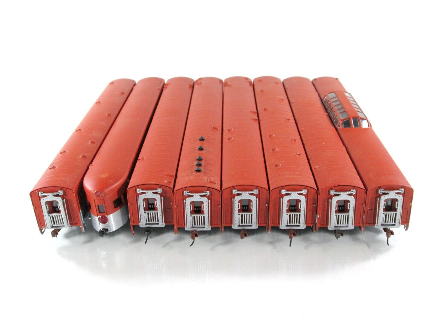 HO Scale SOUTHERN PACIFIC *GOLDEN STATE* 8-Pack Set - IHC 48108 ***Knuckle Cplrs