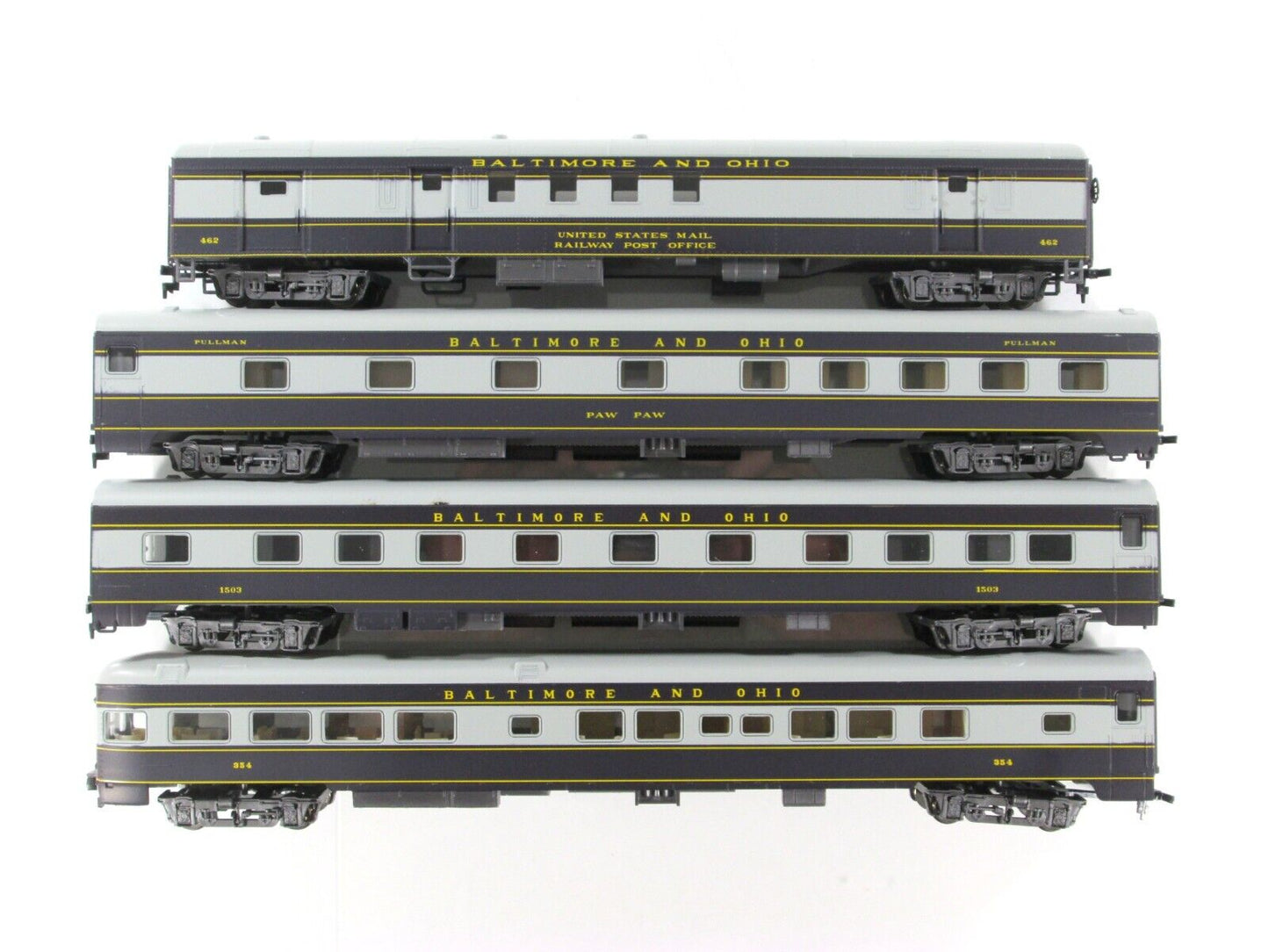 HO Scale ***BALTIMORE & OHIO*** 1930s Passenger 4-Car Set B ----- Rivarossi 6961