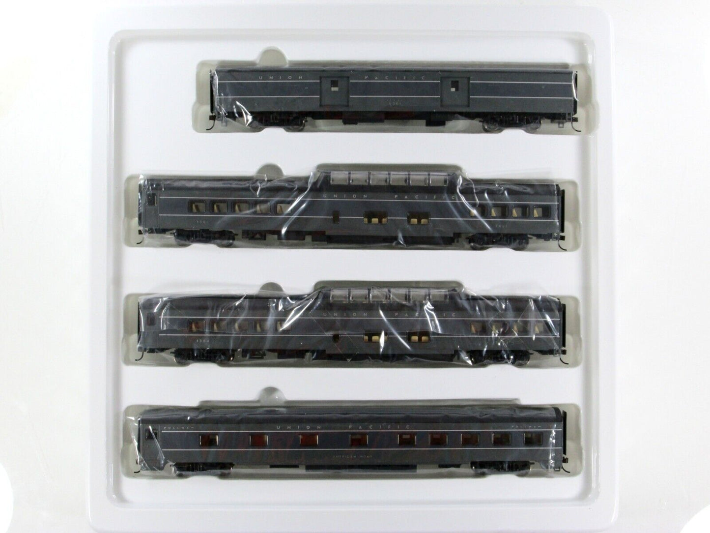 HO Scale **UNION PACIFIC** GRAY Passenger Set B -- Rivarossi R6994, Knuckle Cplr