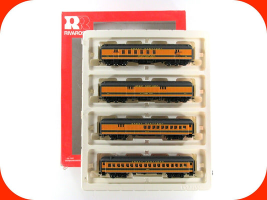HO Scale **GREAT NORTHERN** 60' Passenger Set - Rivarossi RT600222, Knuckle Cplr