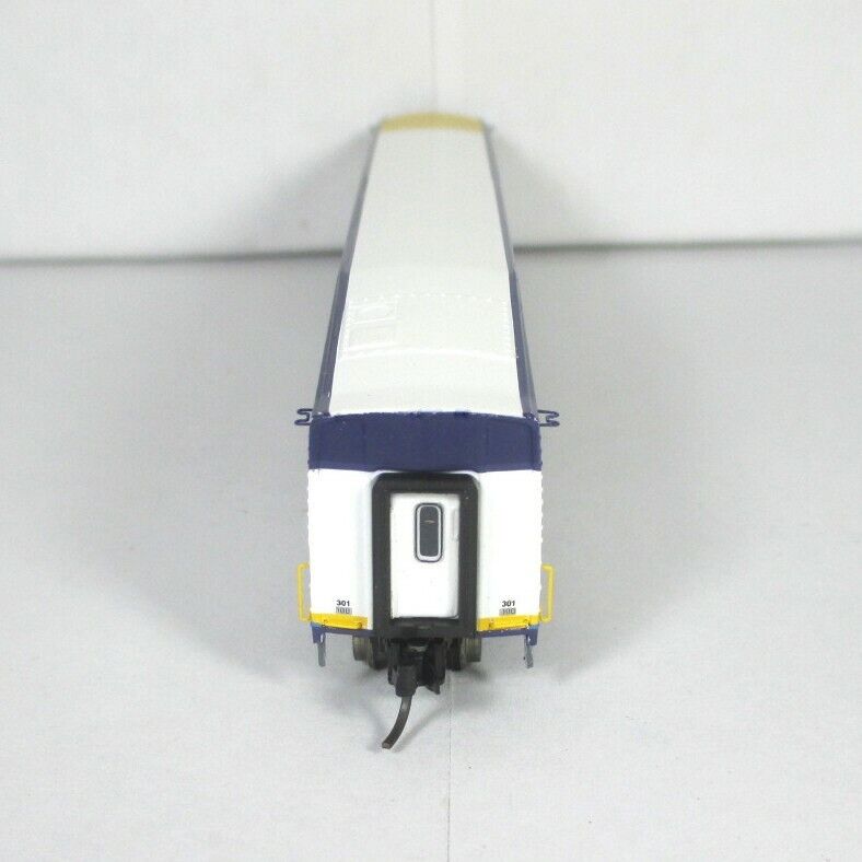 N Scale BOMBARDIER West Coast Express Commuter Coach Car #301 ---  Athearn 10144