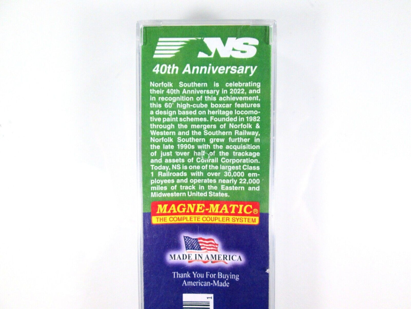 N Scale ***NORFOLK SOUTHERN 40th Anniversary*** Box Car -- Micro Trains 10400090