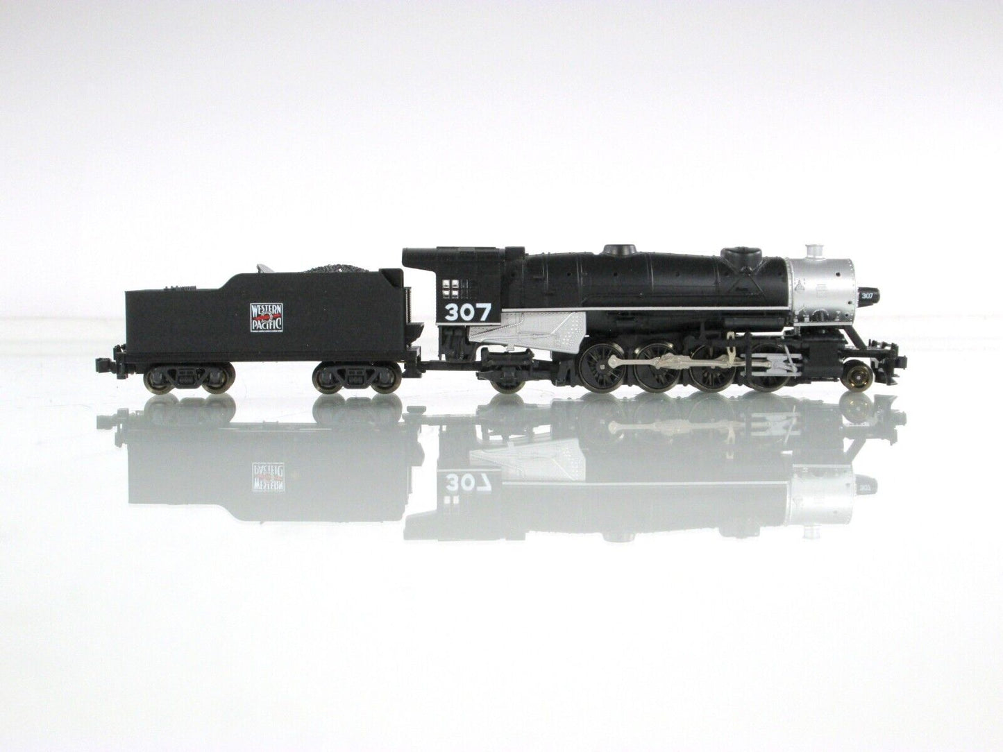 N Scale ***WESTERN PACIFIC*** HEAVY MIKADO 2-8-2 Locomotive #307 - Kato 126-0207