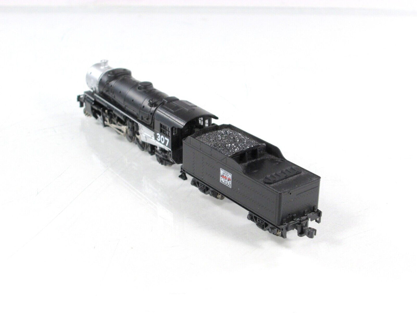 N Scale ***WESTERN PACIFIC*** HEAVY MIKADO 2-8-2 Locomotive #307 - Kato 126-0207