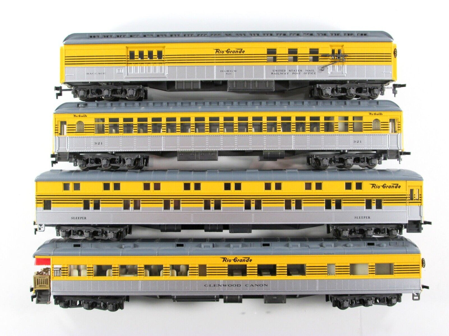 HO Scale DENVER RIO GRANDE 1920s Heavyweight Passenger 4-Car Set -Rivarossi 6921