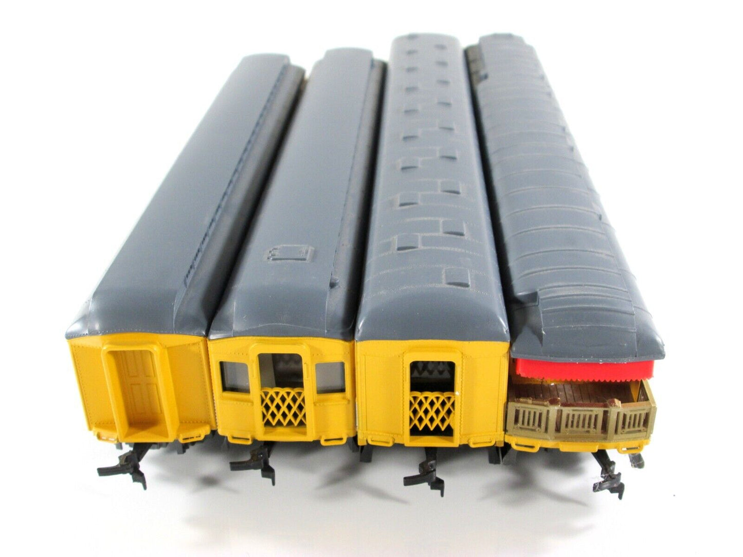 HO Scale DENVER RIO GRANDE 1920s Heavyweight Passenger 4-Car Set -Rivarossi 6921
