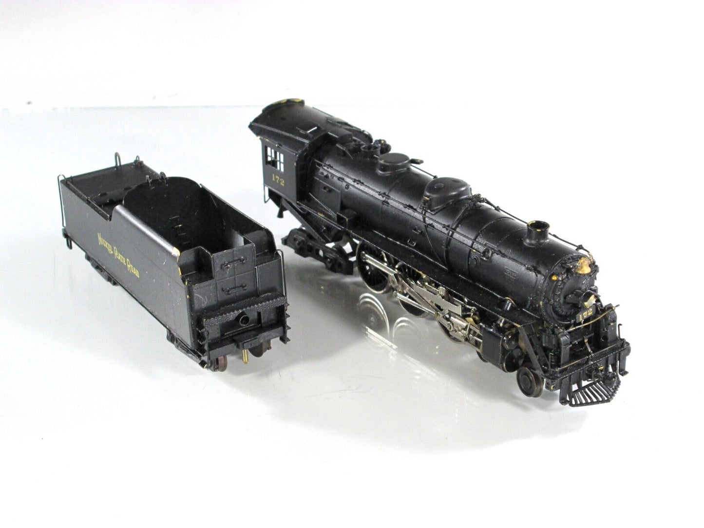 HO Scale BRASS **NICKEL PLATE ROAD**  L-1a  4-6-4 Locomotive NKP 172 -Needs Work