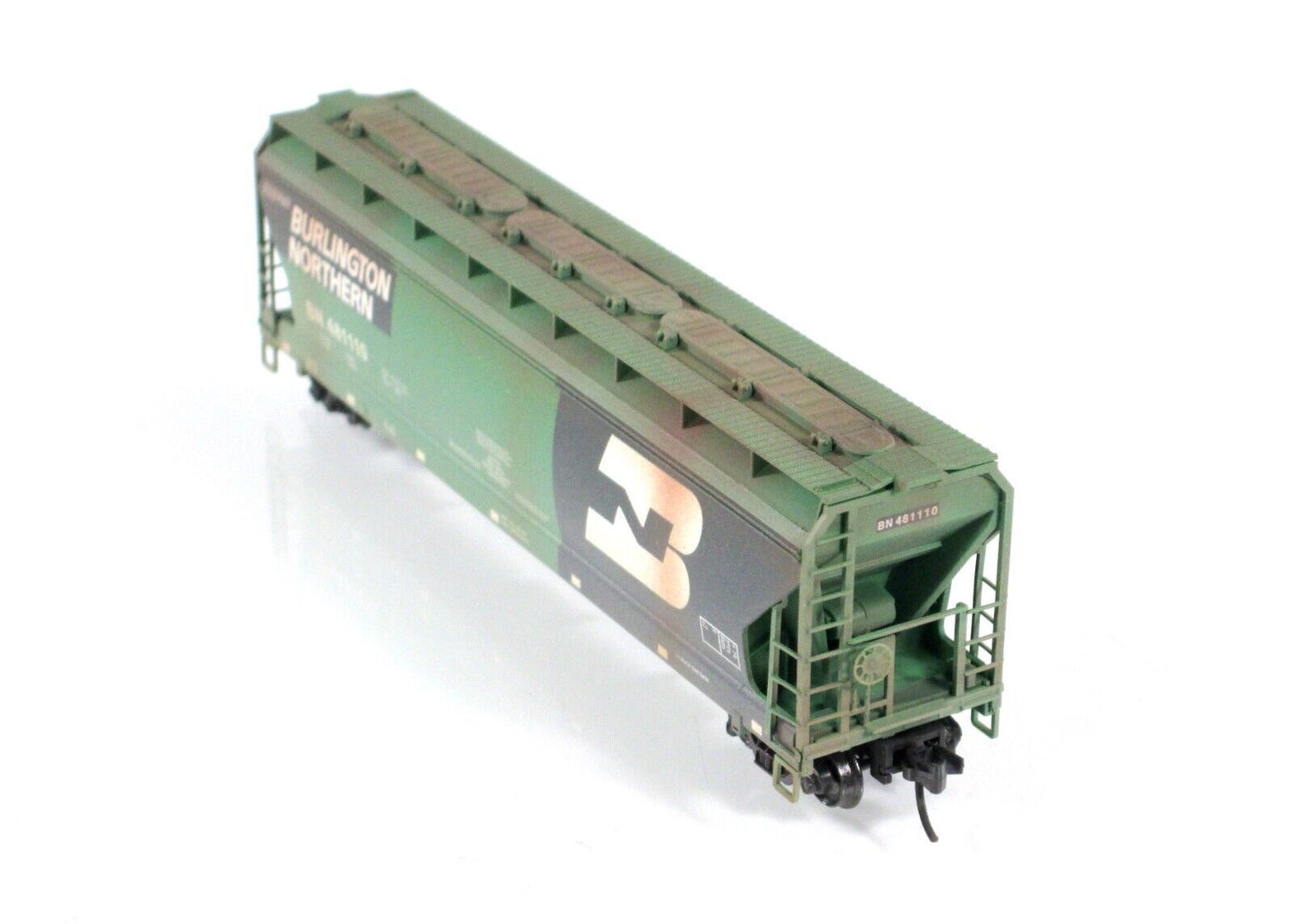 N Scale **BN** Weathered 3-Bay Covered Hopper - Micro Trains Special NSE 15-189