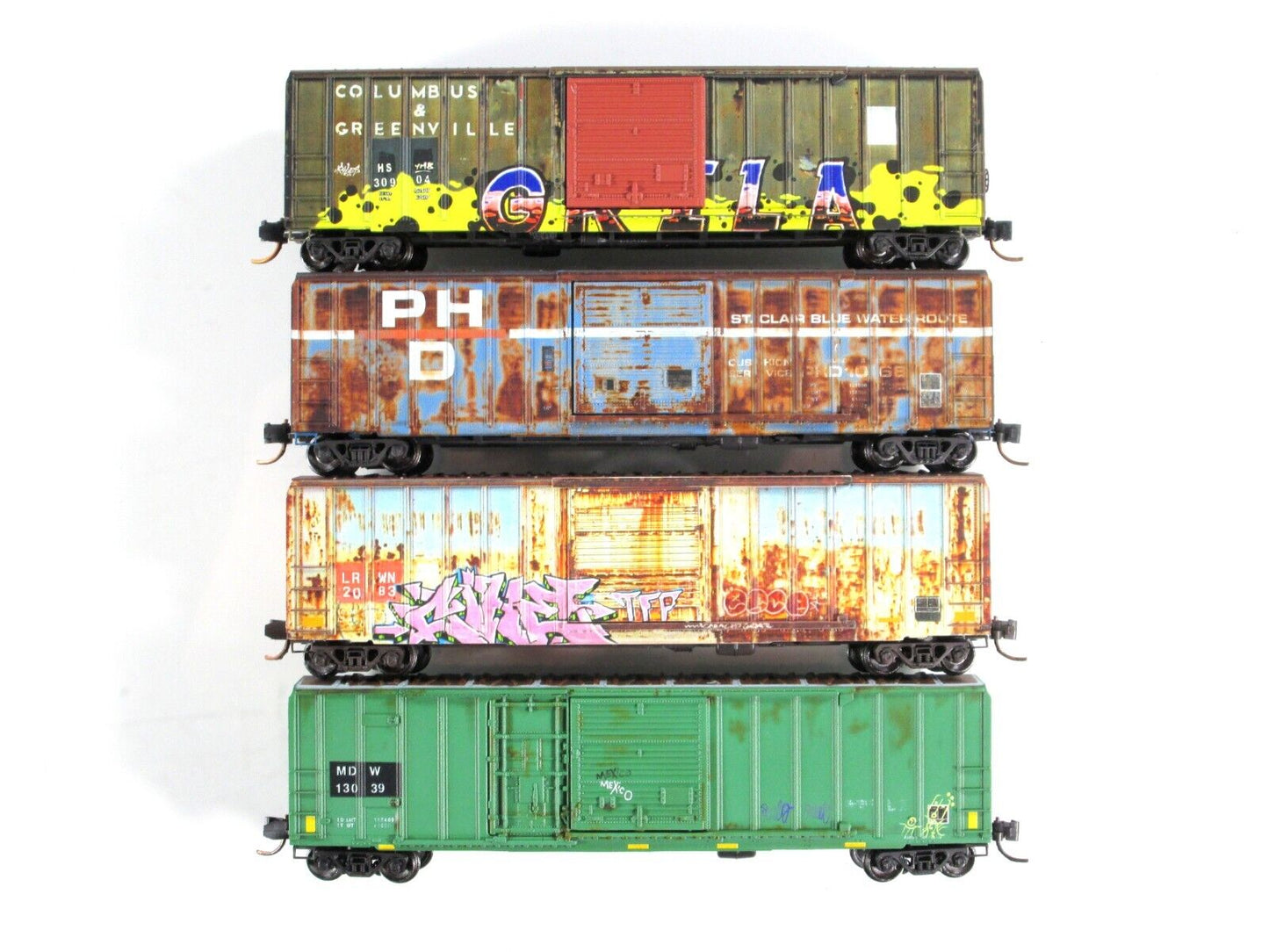 N Scale **Ex-PER DIEM** Weathered & Graffiti Box Car Set - Micro Trains 99305530