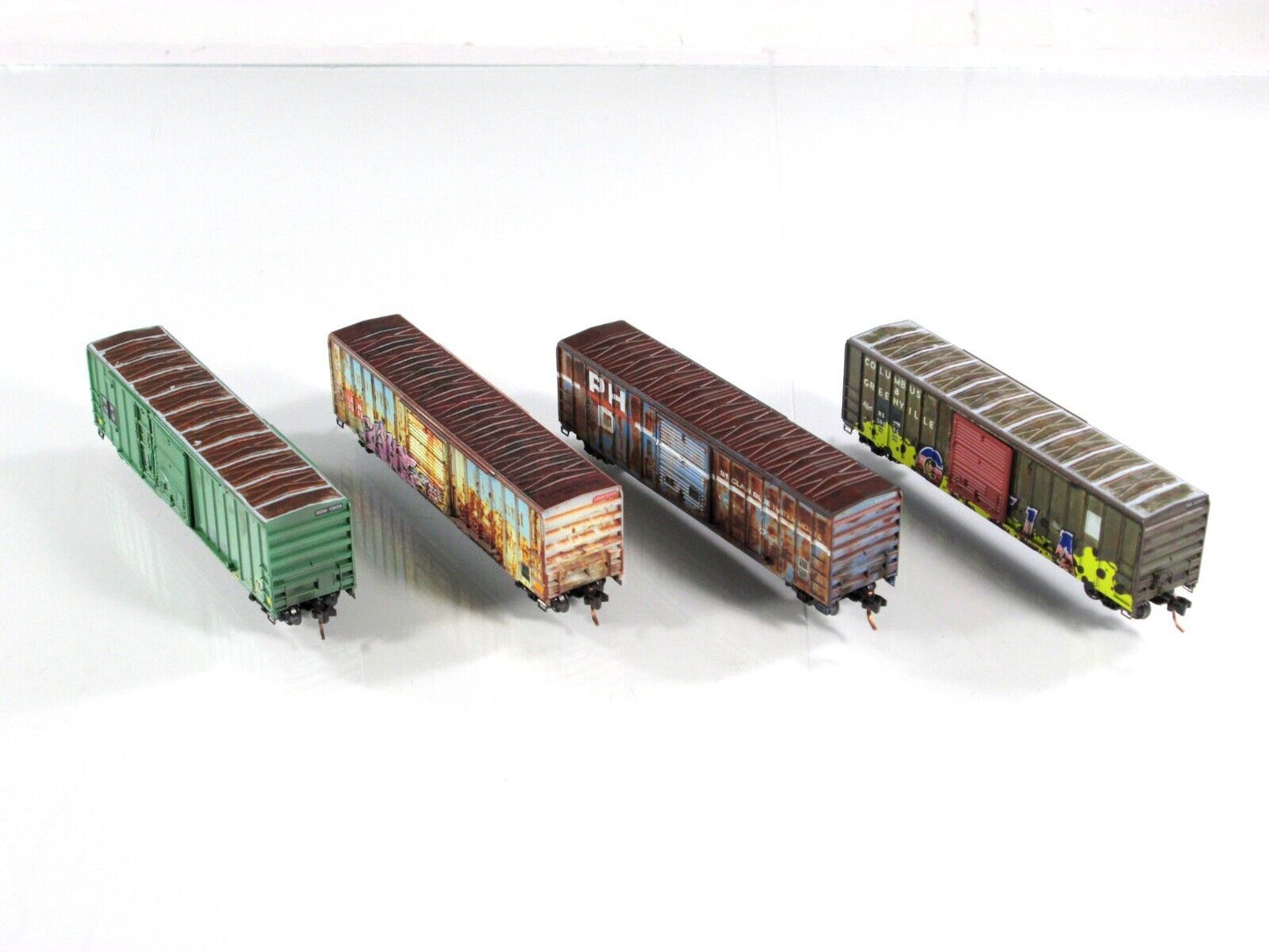 N Scale **Ex-PER DIEM** Weathered & Graffiti Box Car Set - Micro Trains 99305530