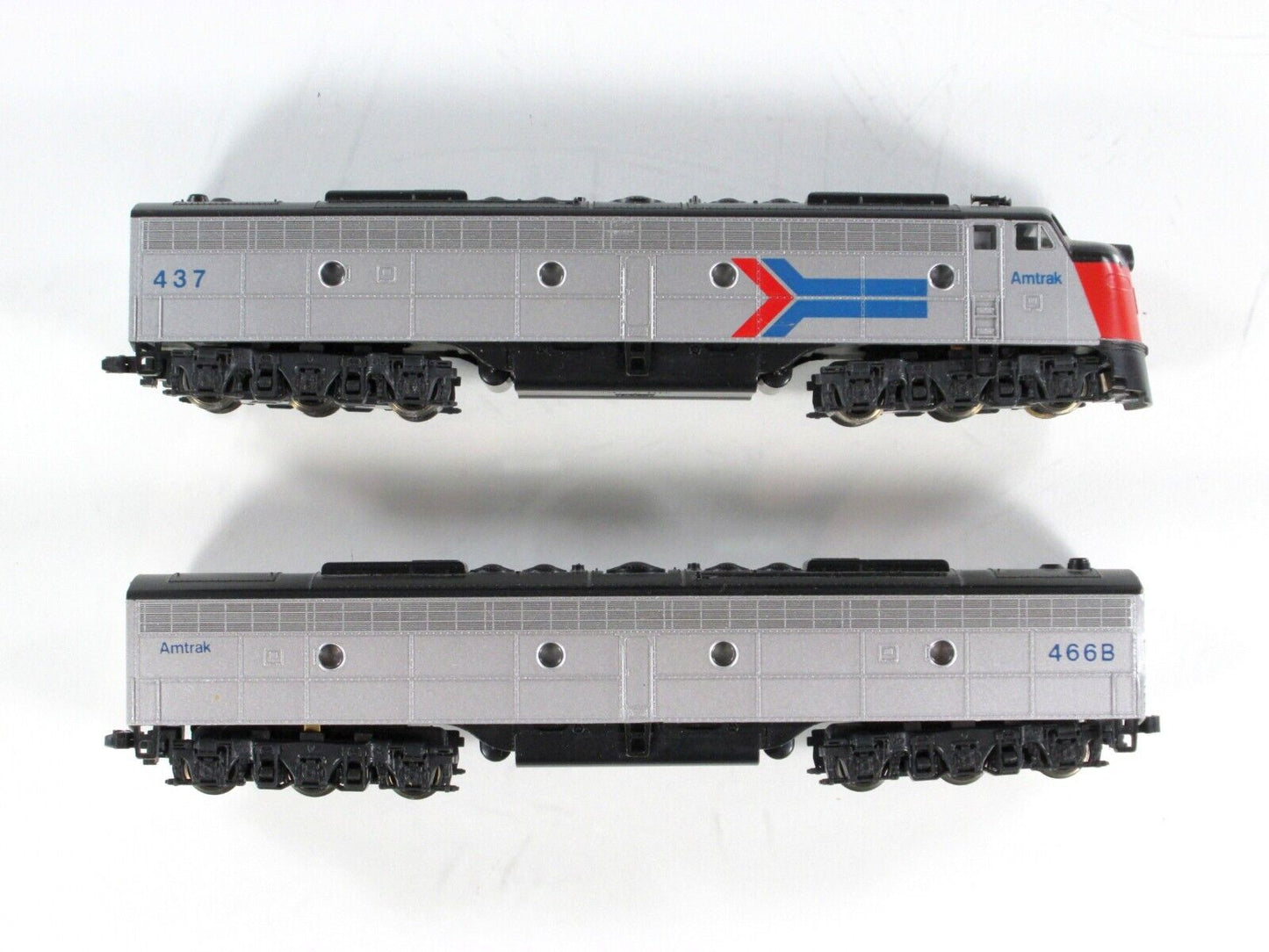 N Scale **AMTRAK** E8/9 A&B Locomotive Set #437,466B - Kato 176-252,291, DCC Rdy