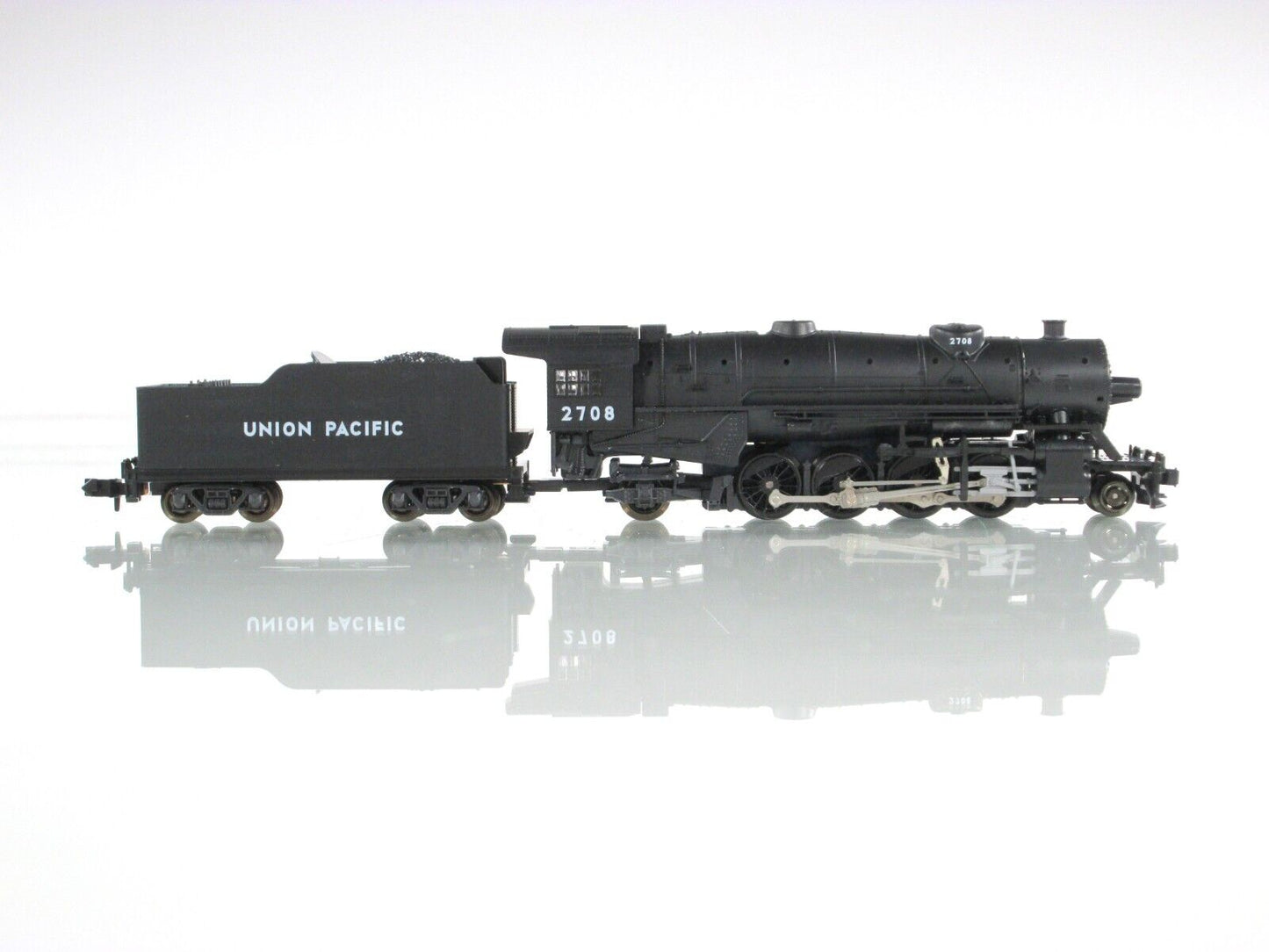 N Scale ***UNION PACIFIC*** HEAVY MIKADO 2-8-2 Locomotive #2708 -- Kato 126-0115