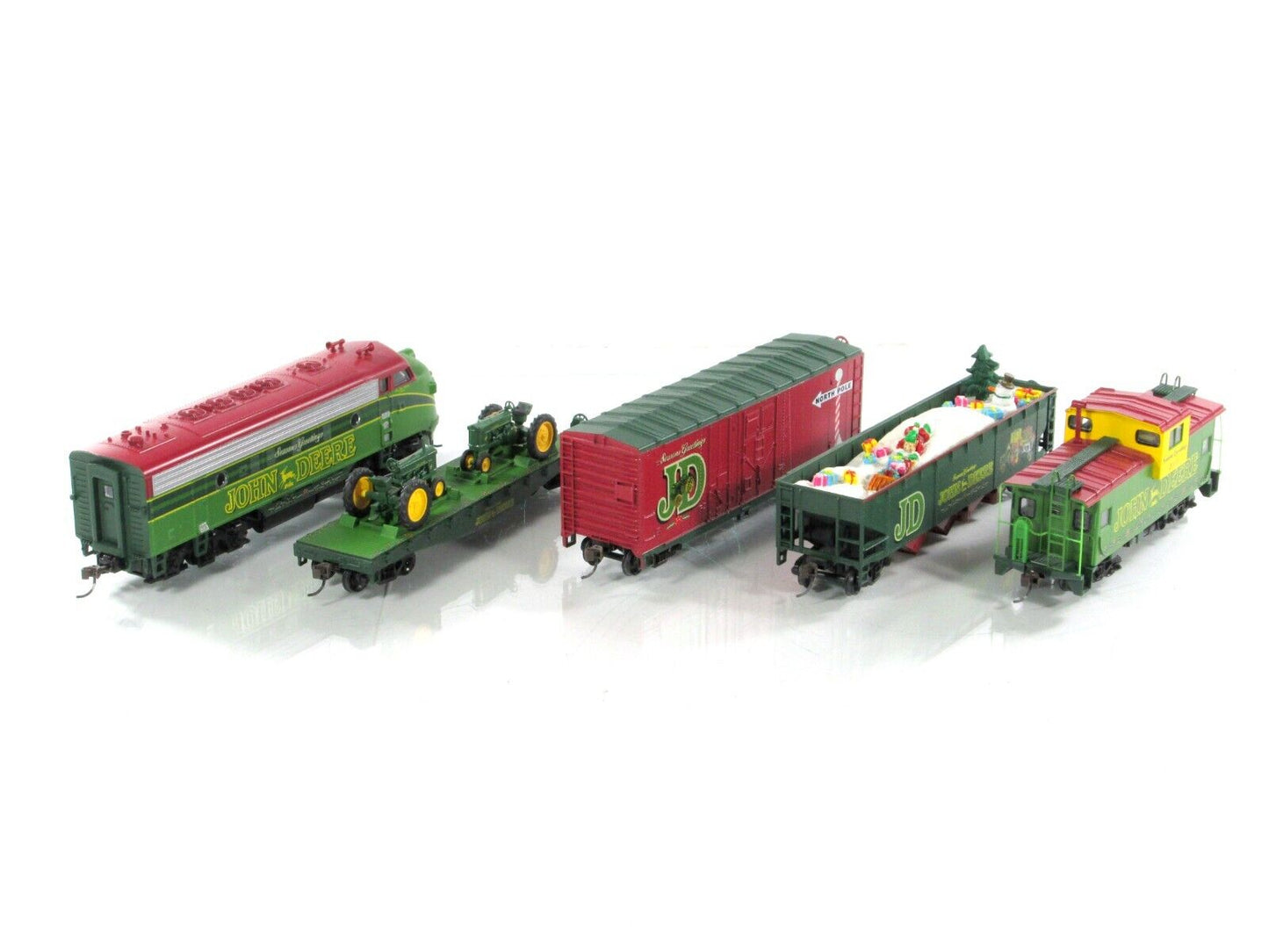 HO Scale ***JOHN DEERE*** Christmas Set - Athearn ***VERY RARE***