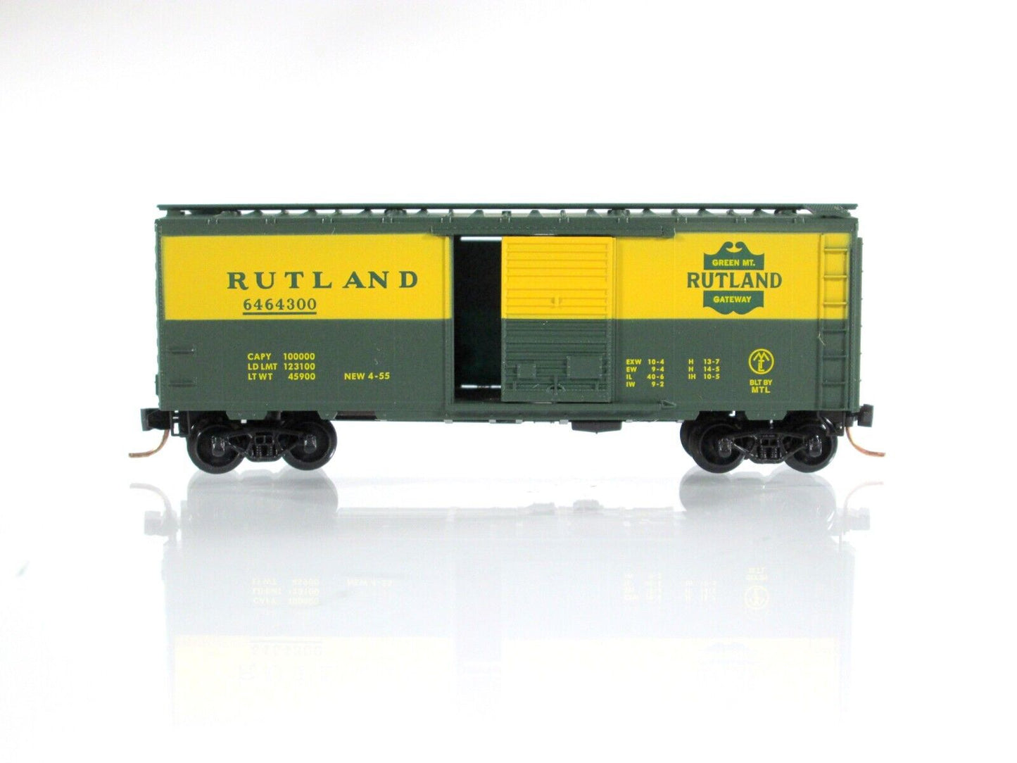 N Scale ***RUTLAND*** 40' Box Car -Micro Trains / Lowell Smith / Lionel 6464-300
