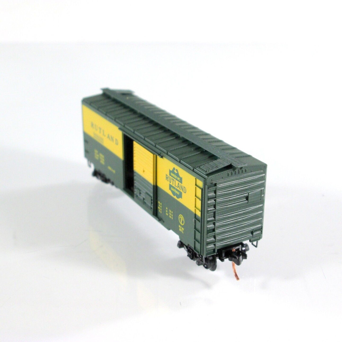 N Scale ***RUTLAND*** 40' Box Car -Micro Trains / Lowell Smith / Lionel 6464-300