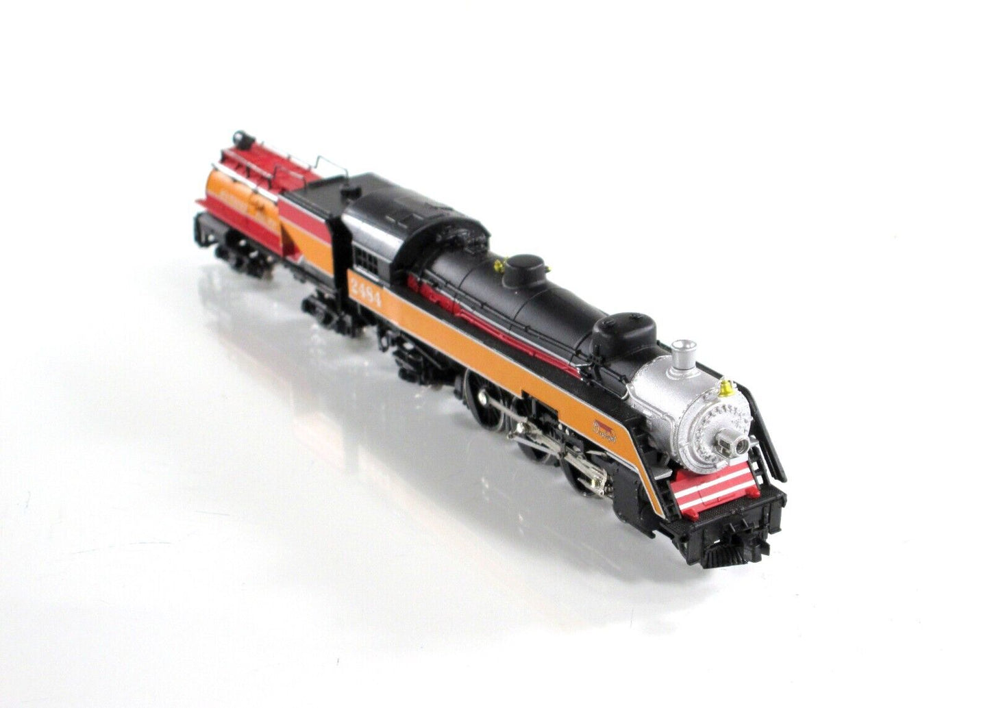 N Scale SOUTHERN PACIFIC DAYLIGHT 4-6-2 Semi-Streamliner Locomotive -Model Power