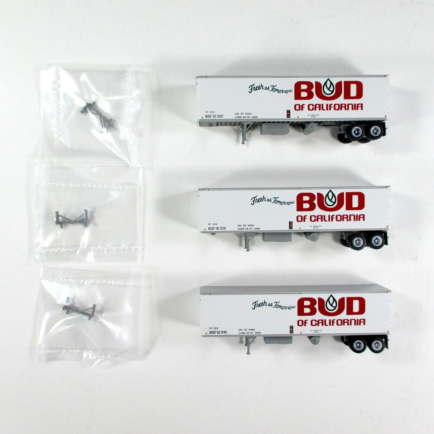 N Scale ***BUD of CALIFORNIA*** 40' Trailer Van 3-Pack Set - Trainworx 40254